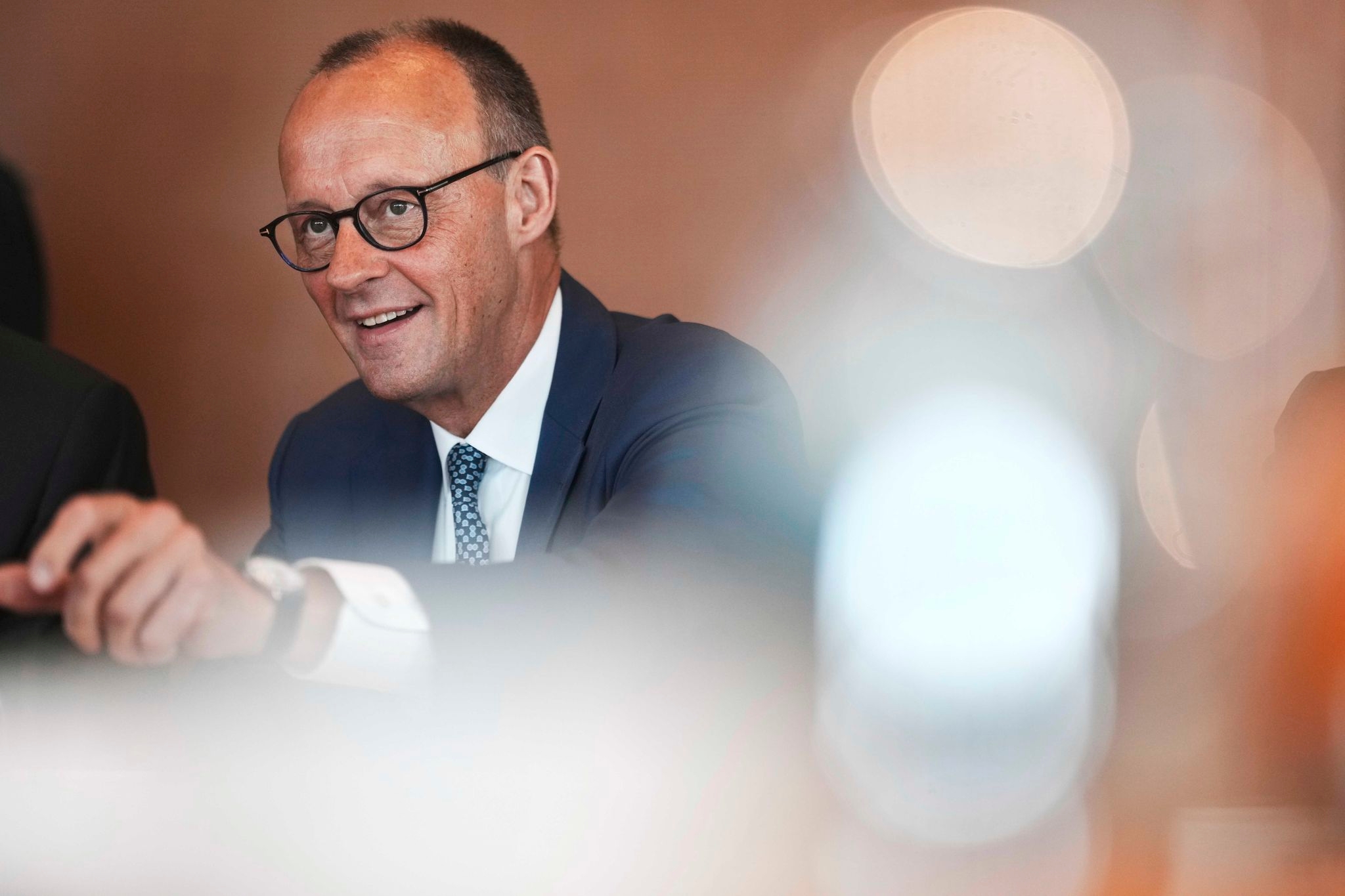 New German leader plans to discuss Ukraine and trade with Trump in Oval Office visit