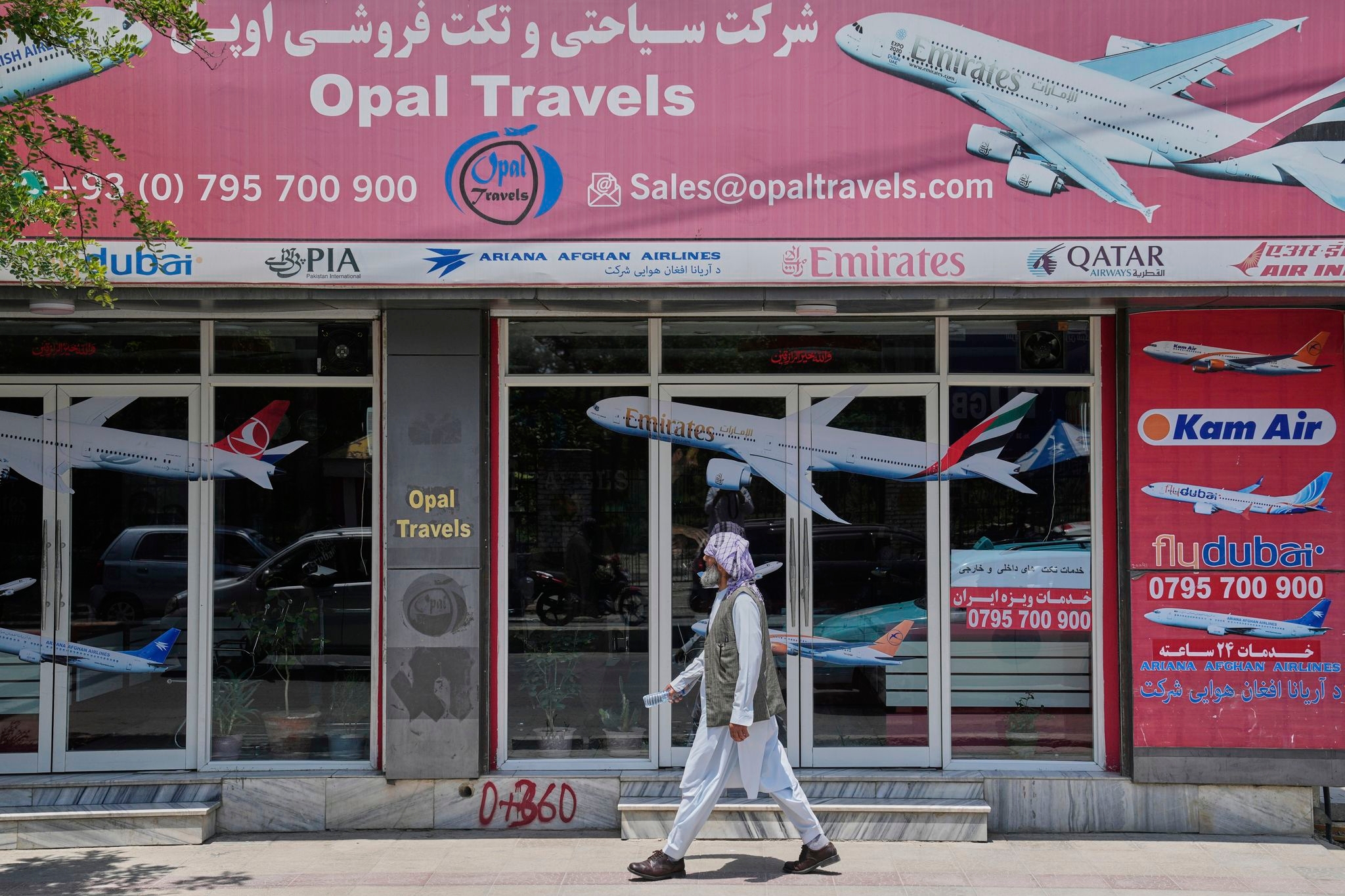 Governments scramble to understand Trump's latest travel ban before it takes effect Monday