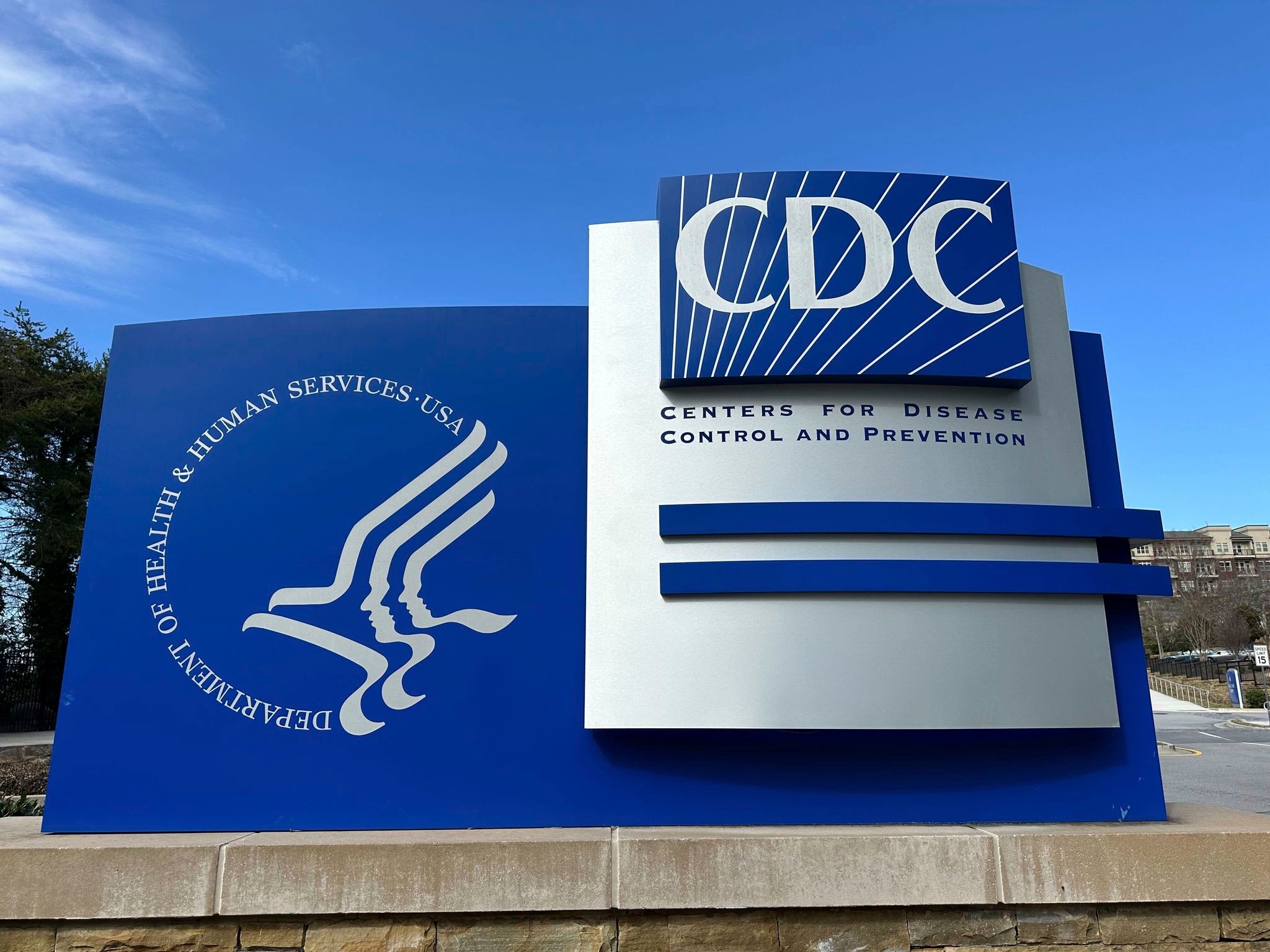 Who's in charge? CDC's leadership 'crisis' apparent amid new COVID-19 vaccine guidance