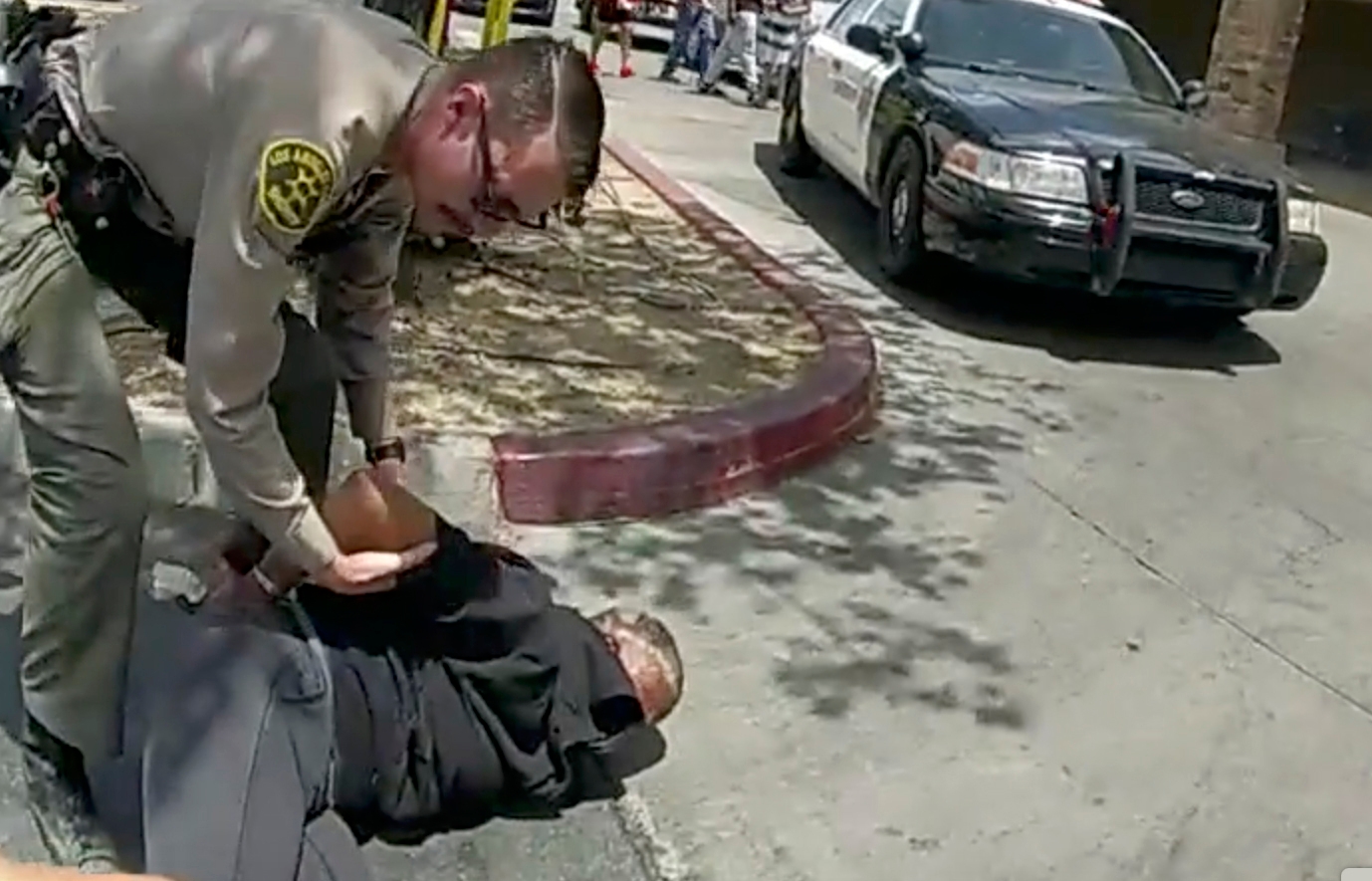 Officer who used excessive force allowed to plead guilty to misdemeanor after felony conviction