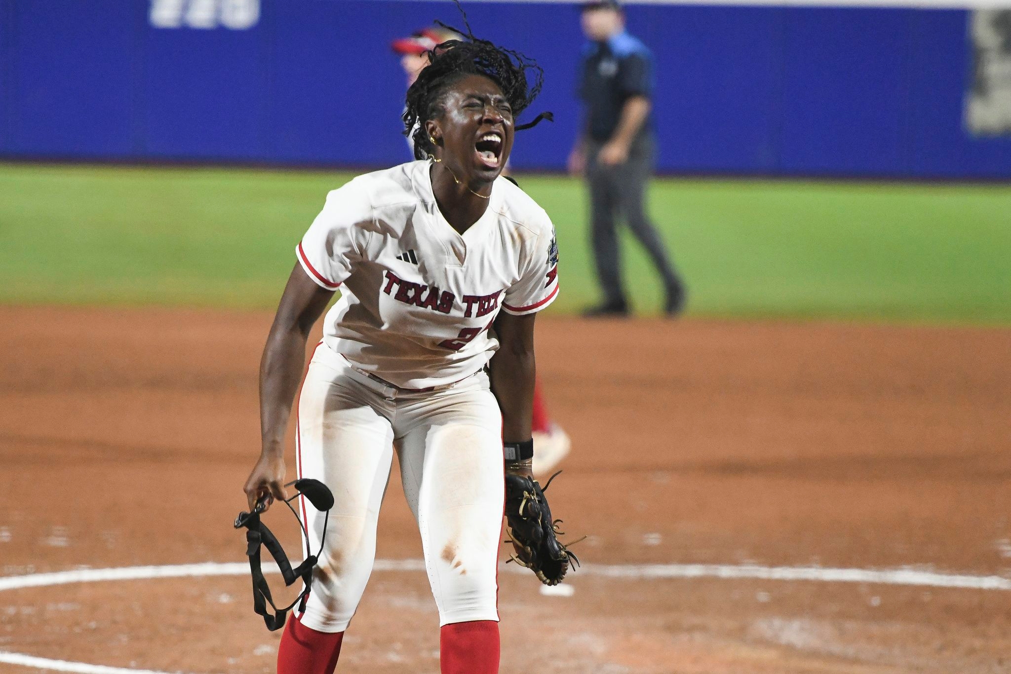 Texas Tech's NiJaree Canady breaks down after heavy pitching load in Women's College World Series