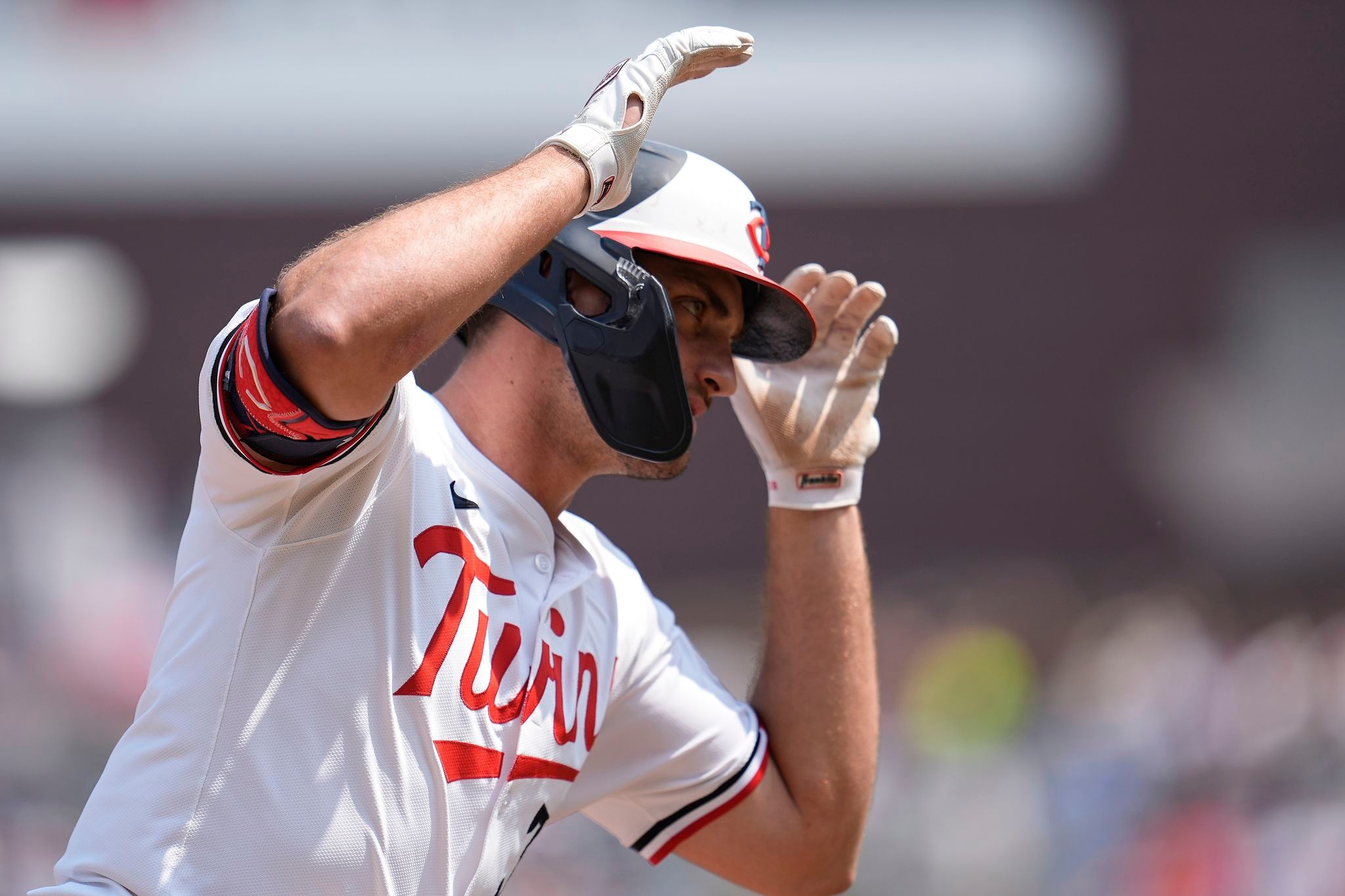 Springer hits go-ahead homer in Blue Jays' 5-4 win over Twins