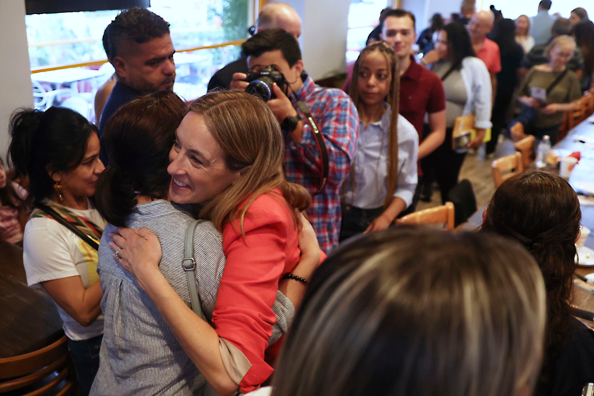 It's the economy, estúpido: New Jersey governor's race tests Democrats' efforts to win back Latinos