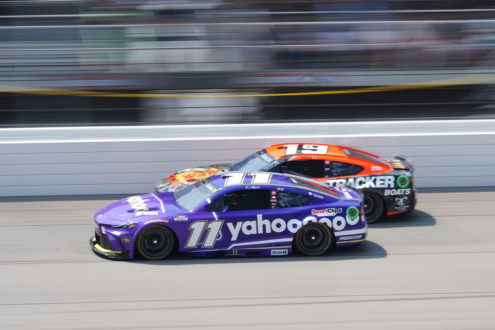 Denny Hamlin wins at Michigan for his 3rd NASCAR Cup Series victory of the season