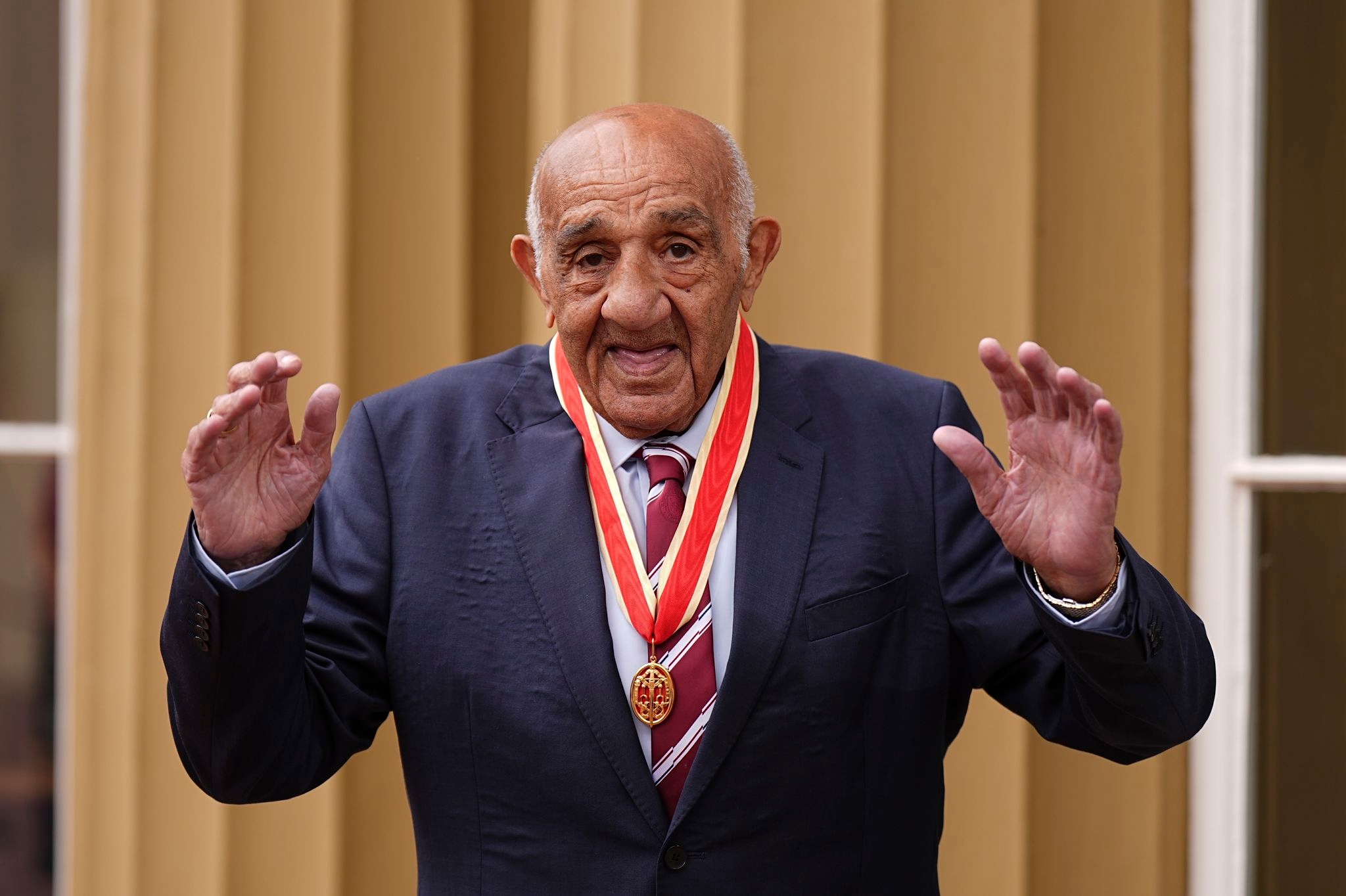 Black sports trailblazer Billy Boston, 90, becomes rugby league's first knight