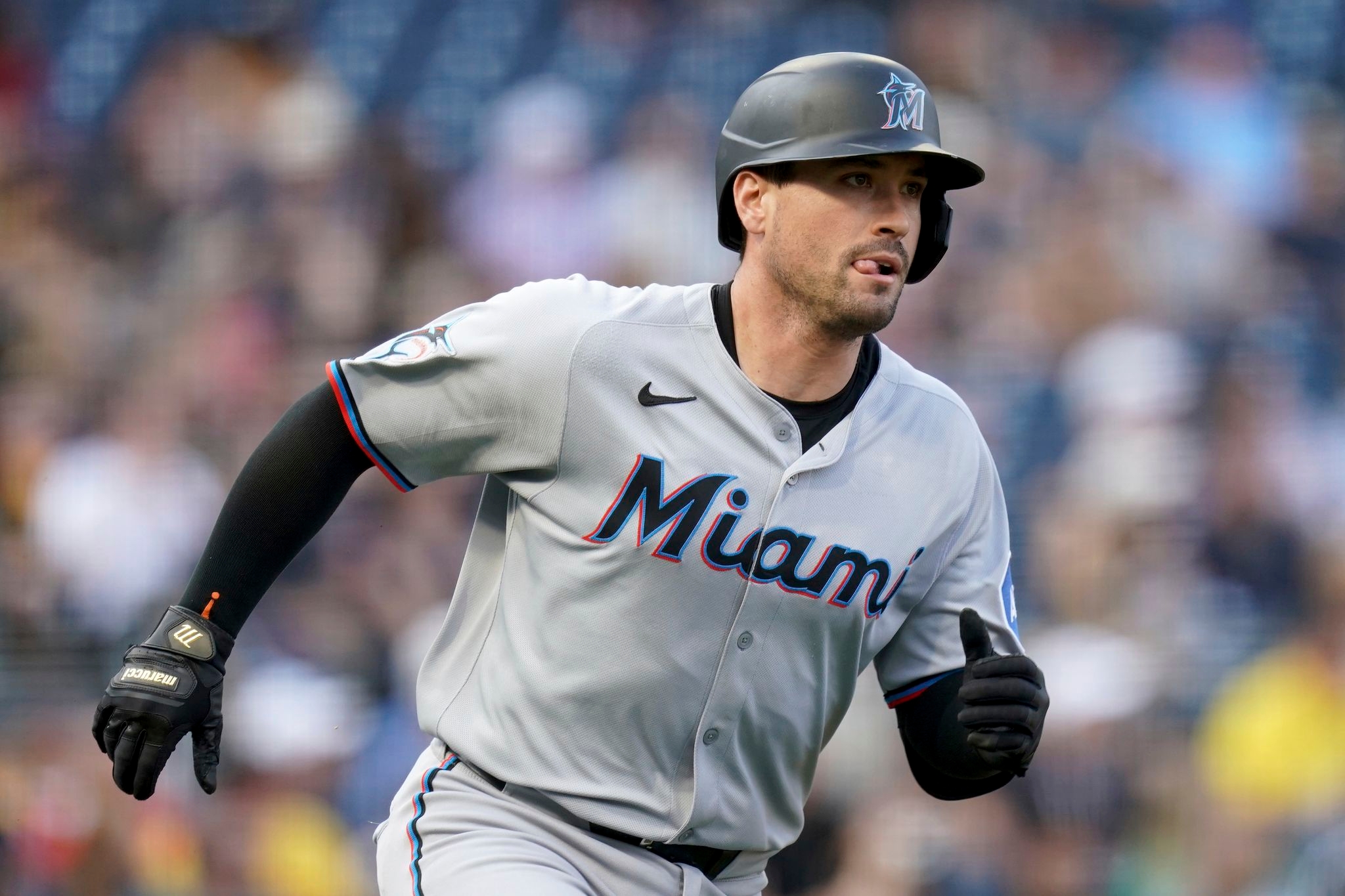 Alcantara pitches 6 shutout innings as the Marlins edge the Pirates 3-2