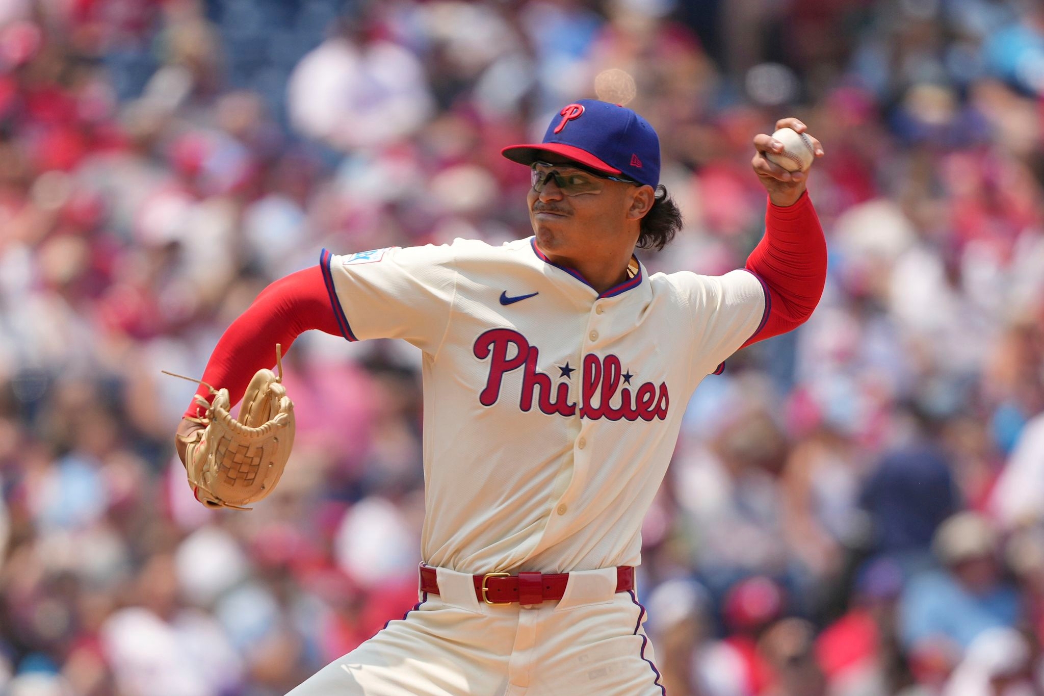Luzardo returns to form with 10 strikeouts and Phillies bats come alive to end prolonged slumps