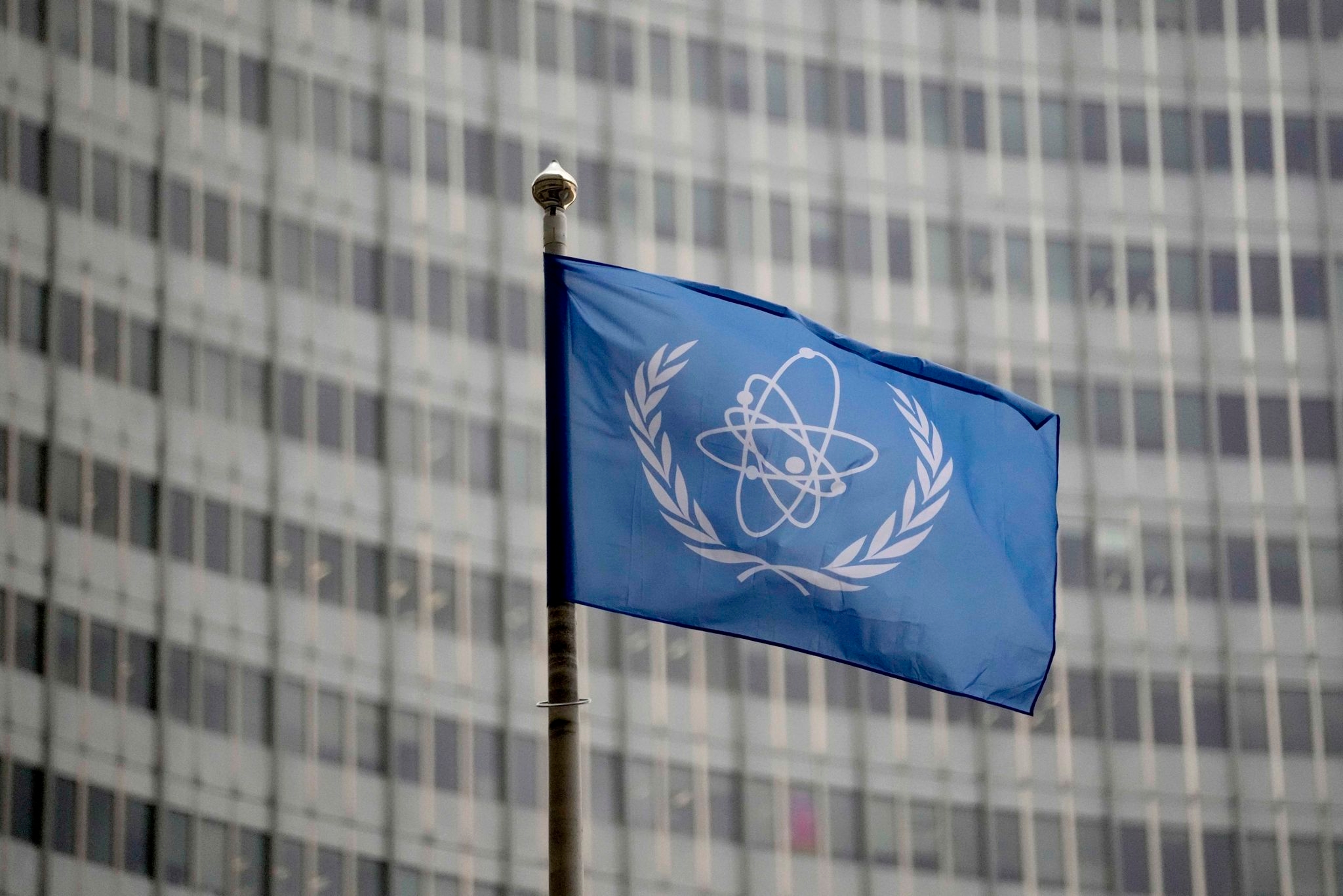 UN nuclear watchdog's board of governors finds Iran isn't complying with its nuclear obligations