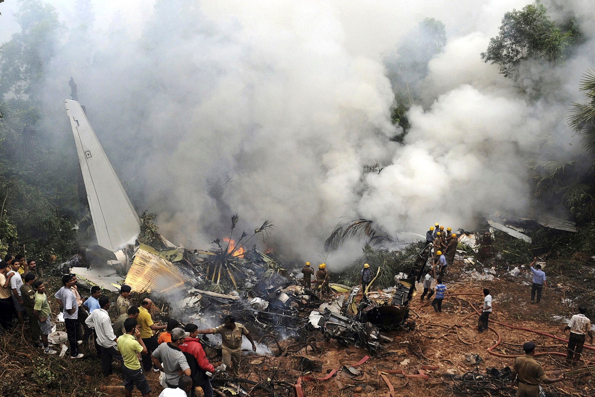 A look at previous plane crashes in India