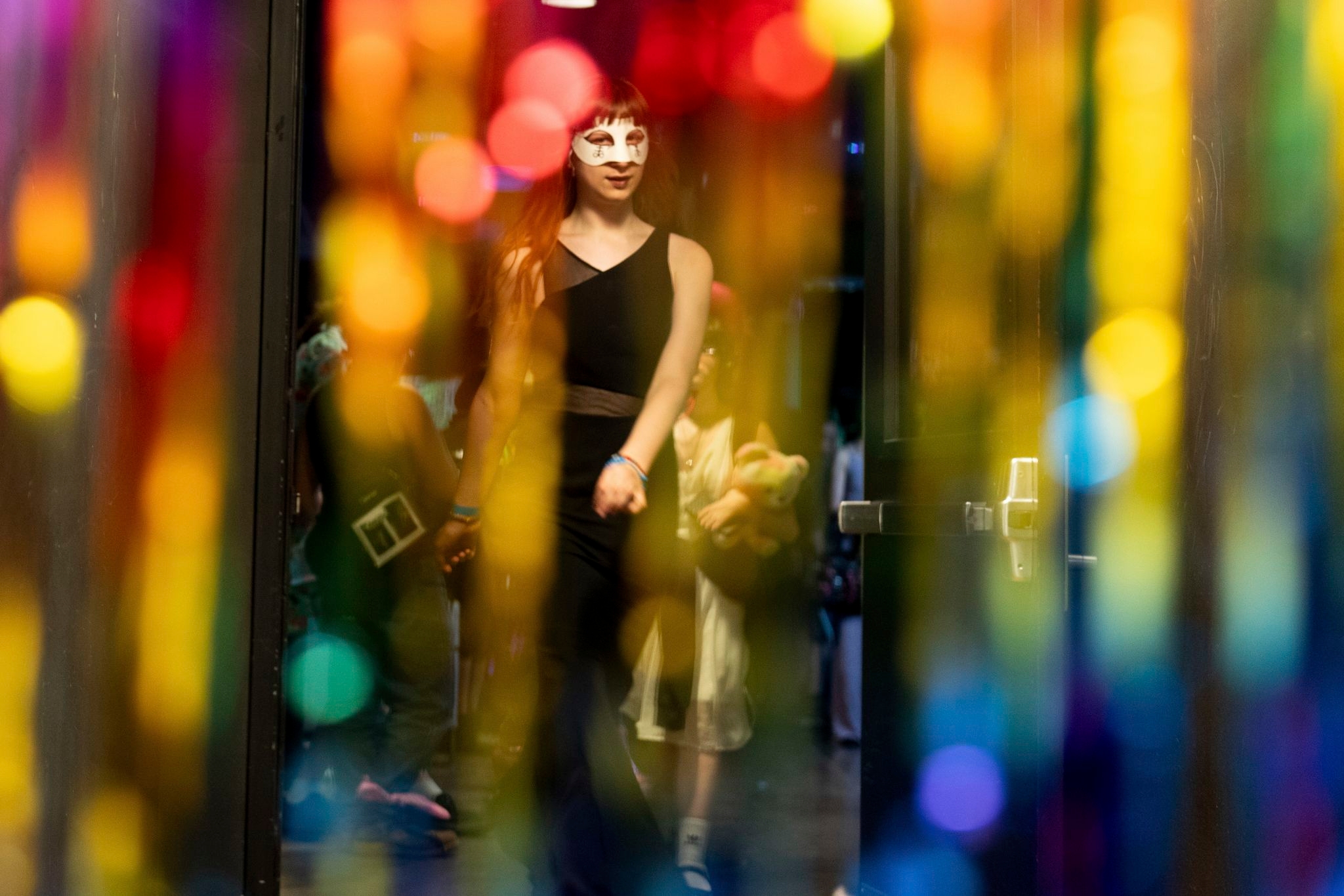 Portland's 'pink pony prom' celebrates LGBTQ+ community in photos