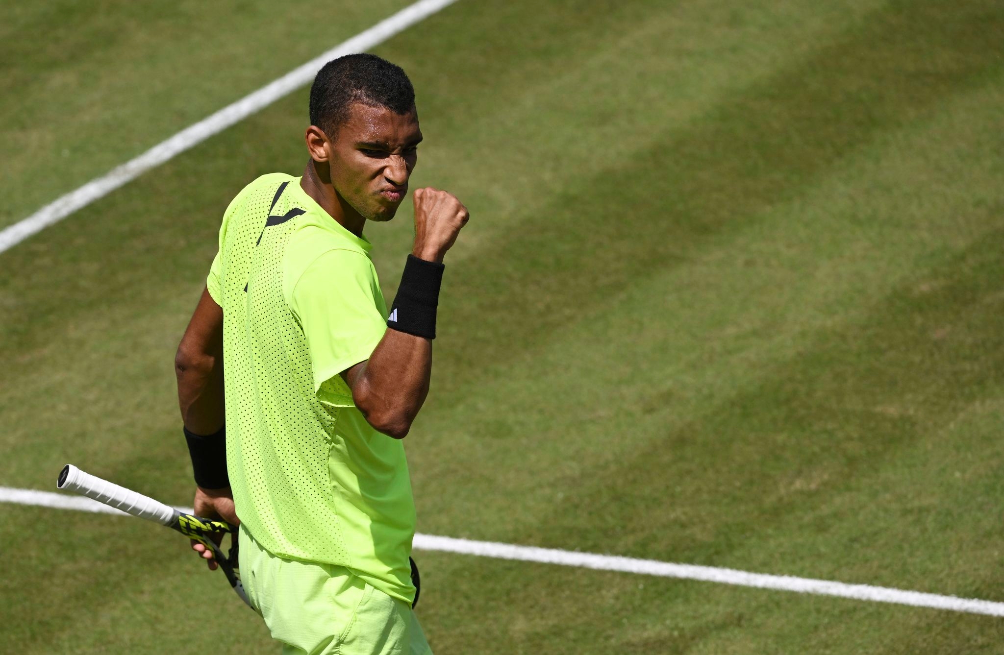 German teenager Engel's historic run ends in straight-set loss to Auger-Aliassime