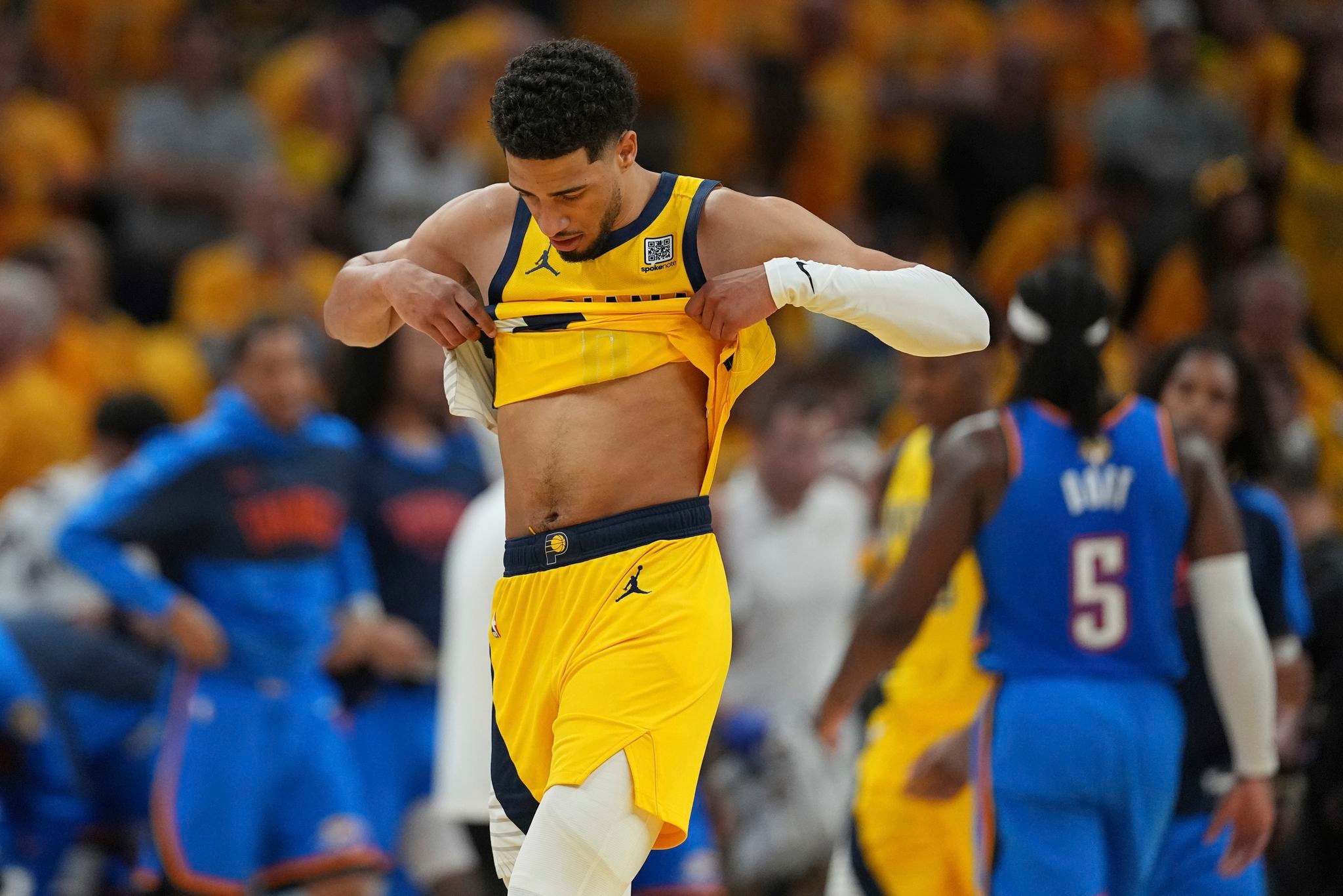 Inside the finish: How Game 4 got away from the Pacers