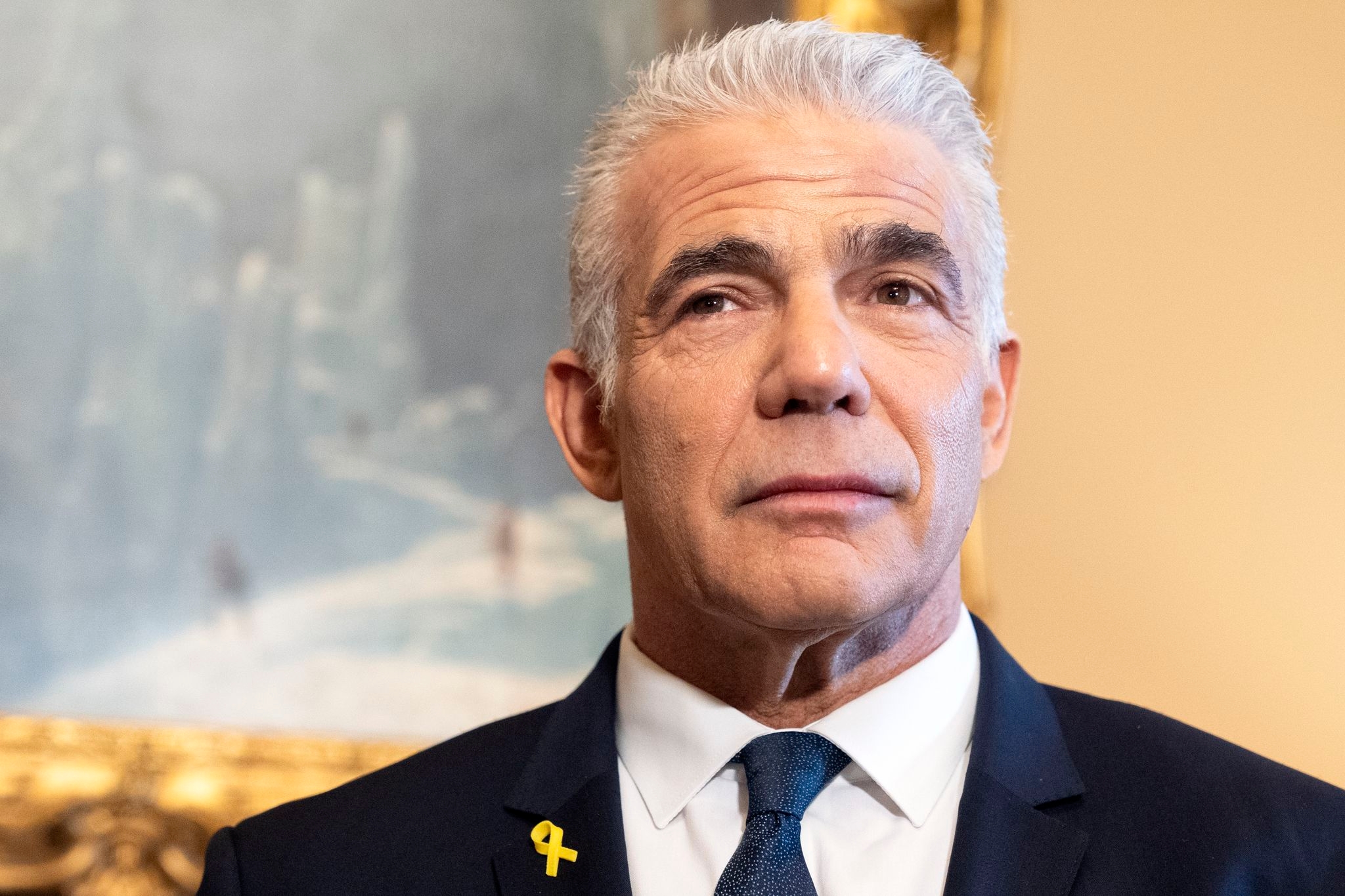 Israeli opposition leader rallies behind Netanyahu's Iran operation, suspending months of criticism