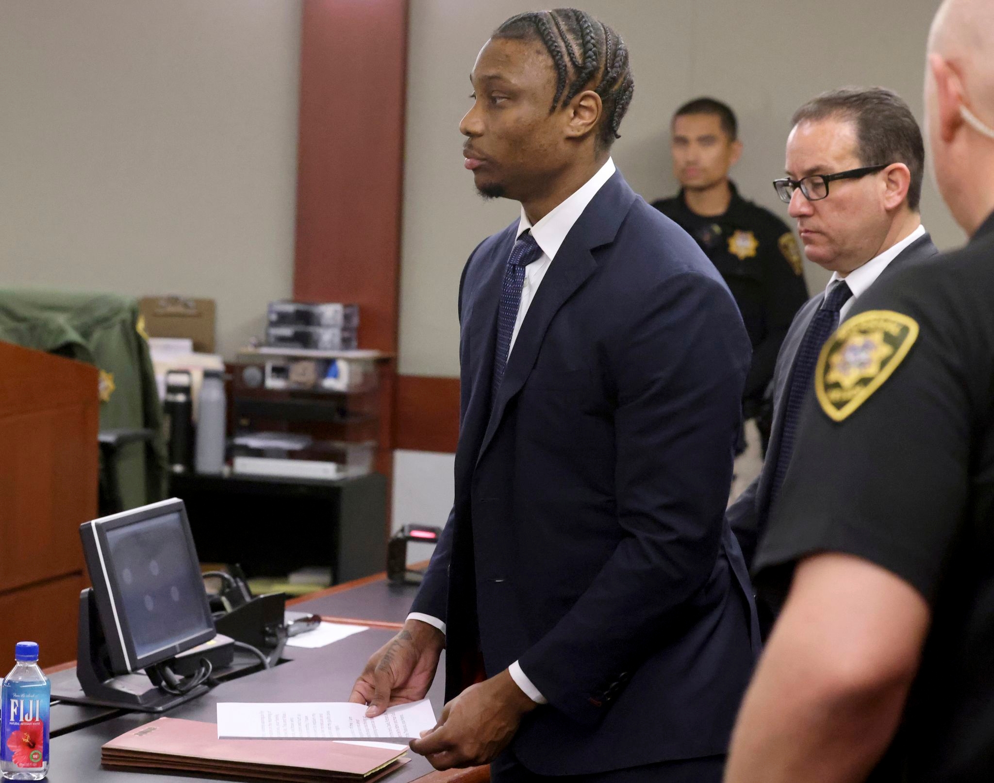 Former Raiders receiver Henry Ruggs apologizes to victim's family at Las Vegas event