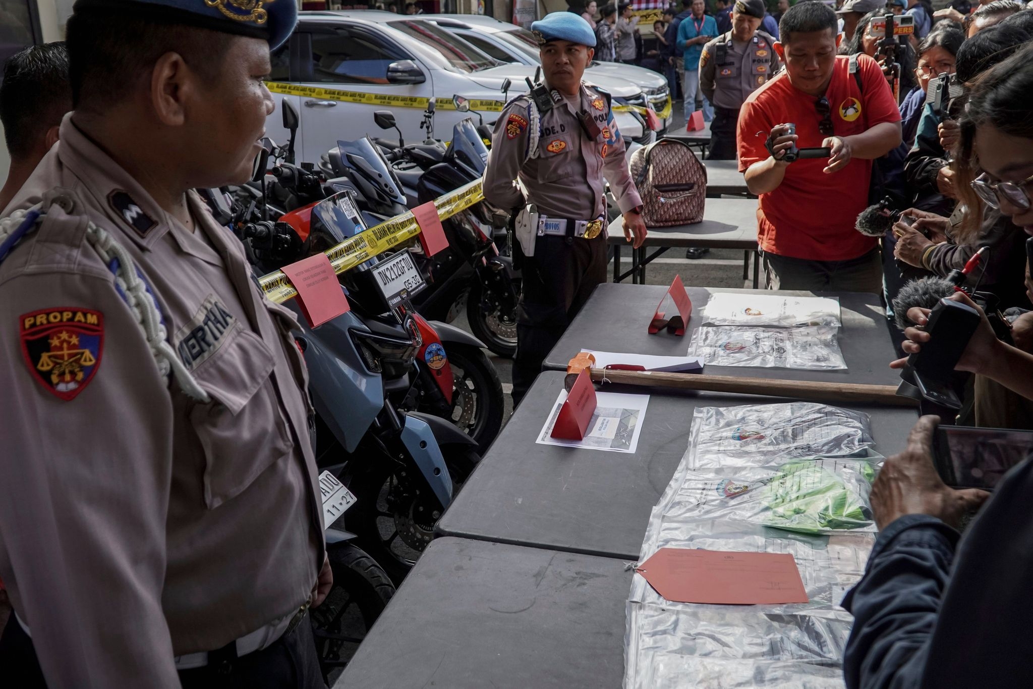 Indonesian police detain 3 Australian men suspected of killing a fellow national in Bali