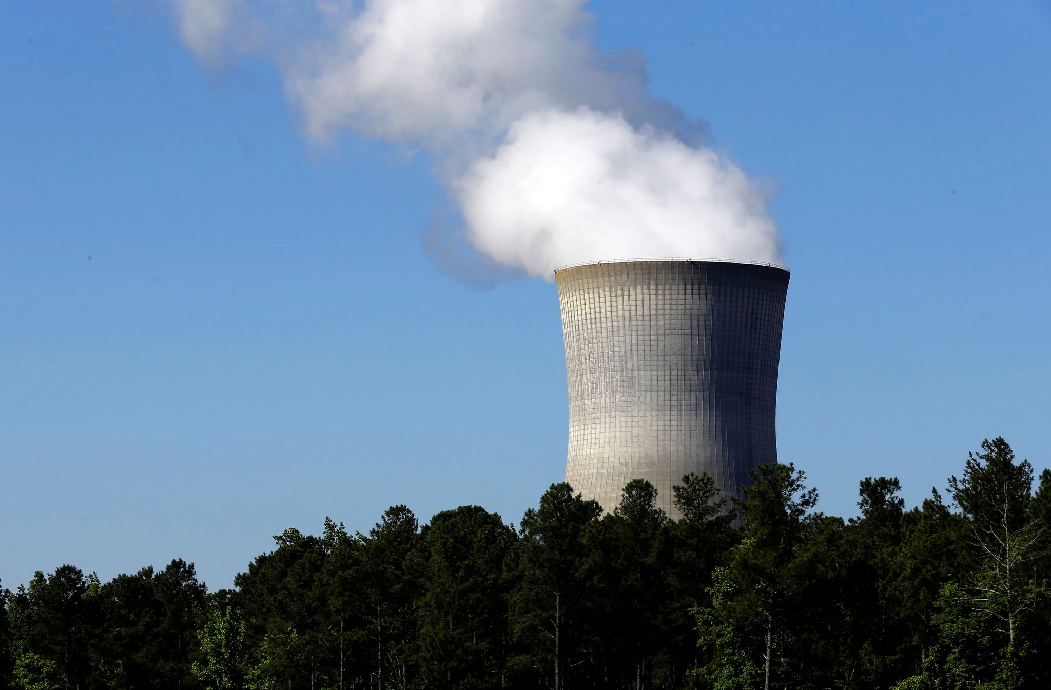 North Carolina lawmakers finalize bill that would scrap 2030 carbon reduction goal