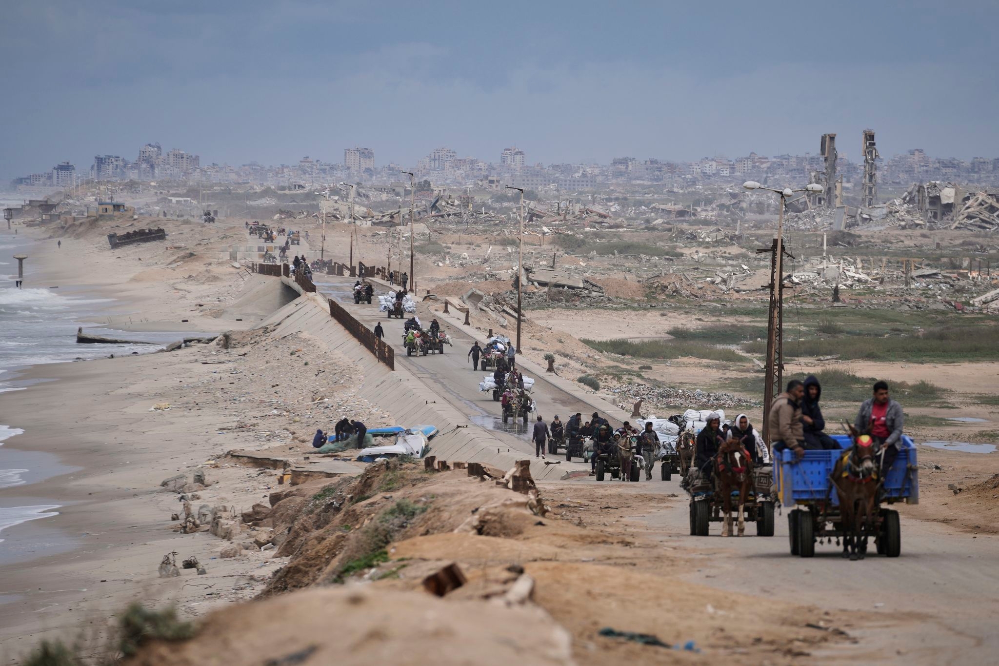 Internet and phone outage in much of Gaza disrupts humanitarian operations and deepens isolation