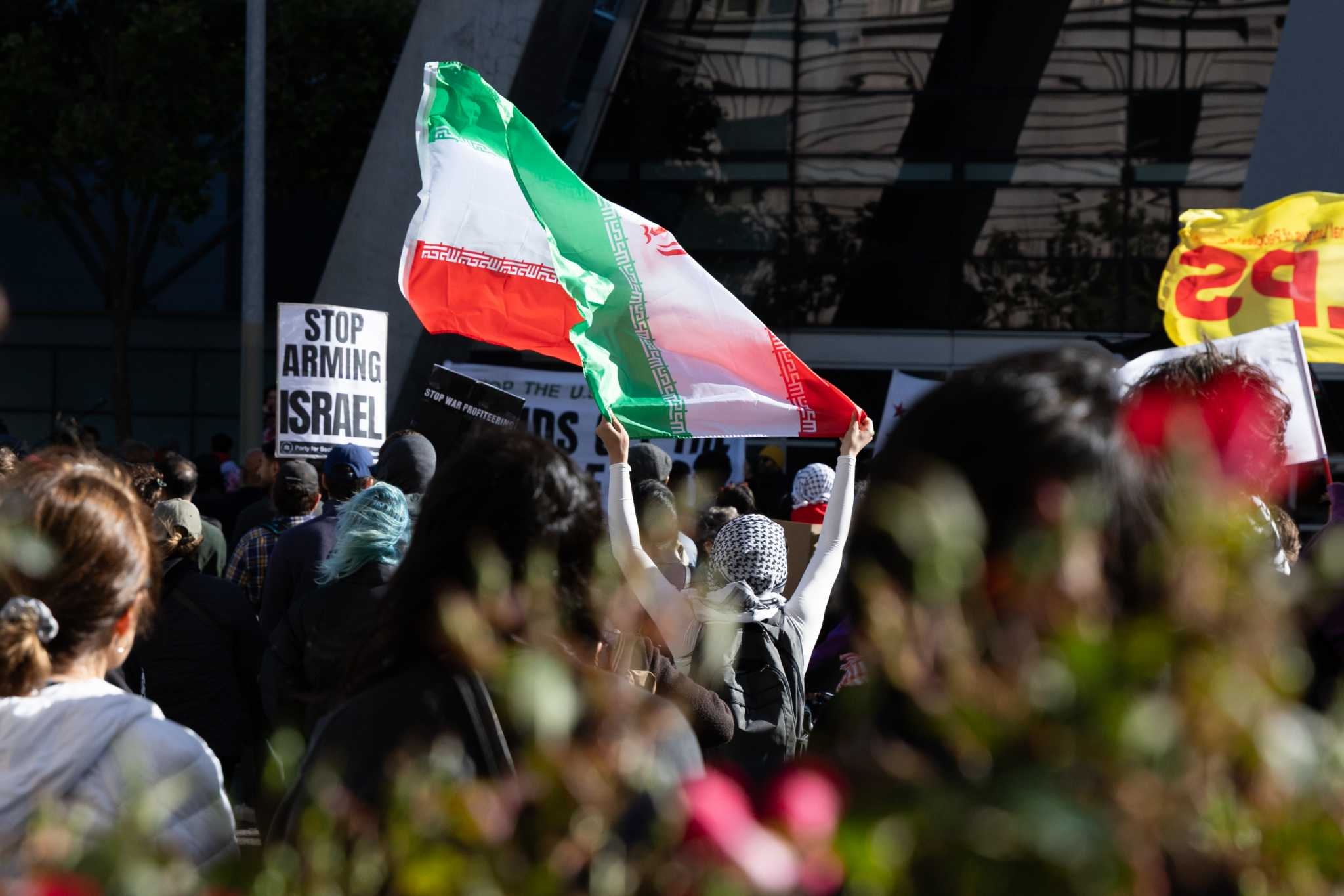 S.F. ‘emergency protest' condemns ICE raids, U.S. support for Israel