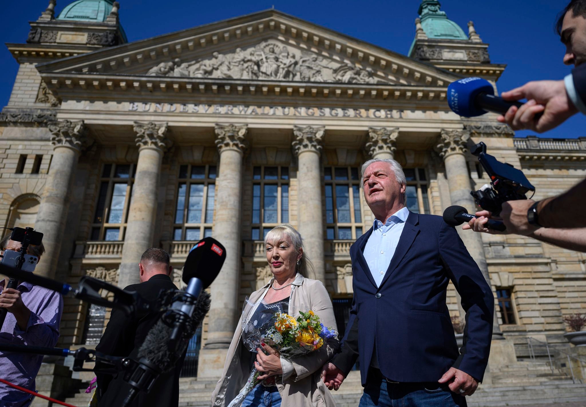 A German court lifts a government ban on a far-right magazine