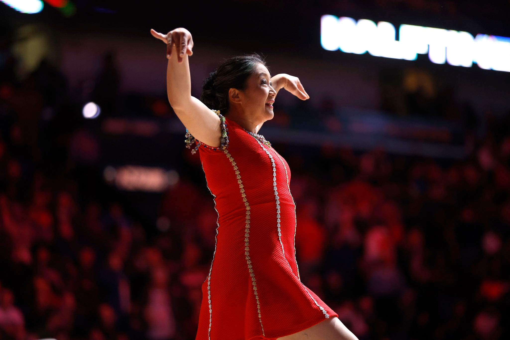 Popular unicycle performer Red Panda injured at halftime of WNBA game