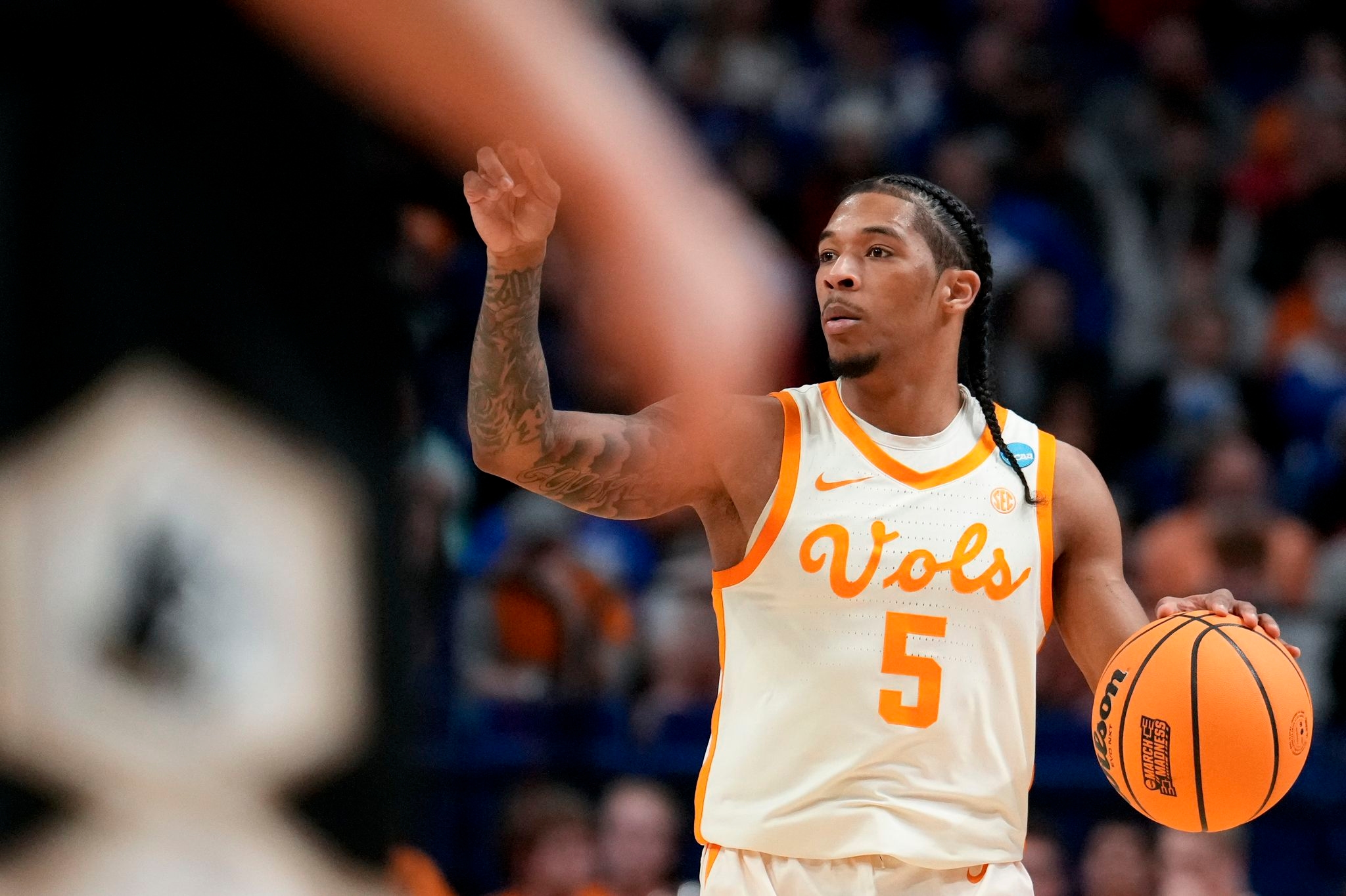 Zakai Zeigler drops bid to play 5th college season, but his lawsuit against NCAA will continue