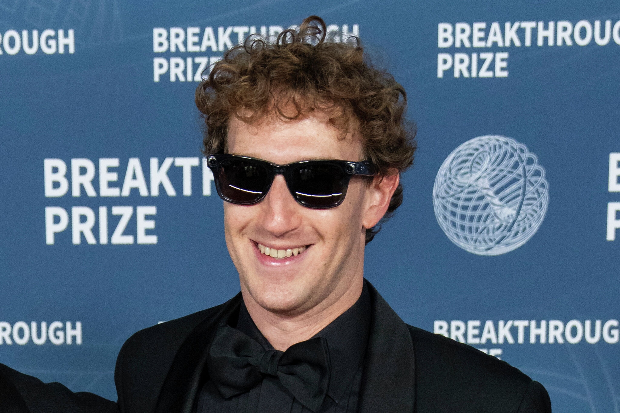 Mark Zuckerberg surfs in bald eagle costume for viral Fourth of July stunt: ‘Sam Altman would never'