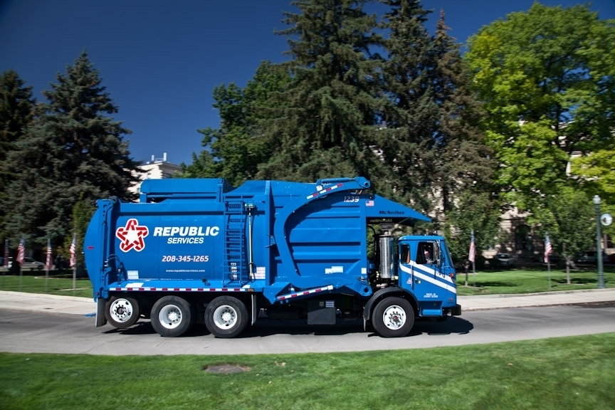 Bay Area trash pickups delayed as Republic Services workers strike