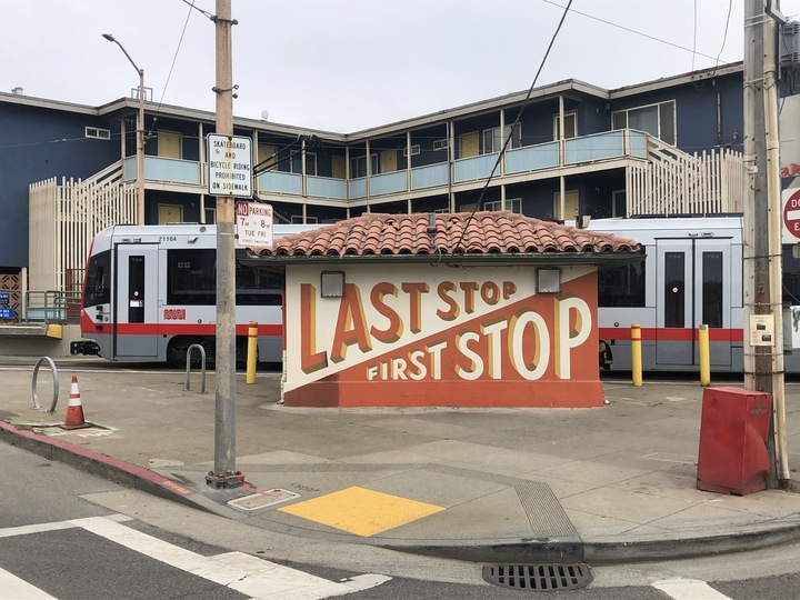 Look beyond S.F.'s great landmarks to find the real city