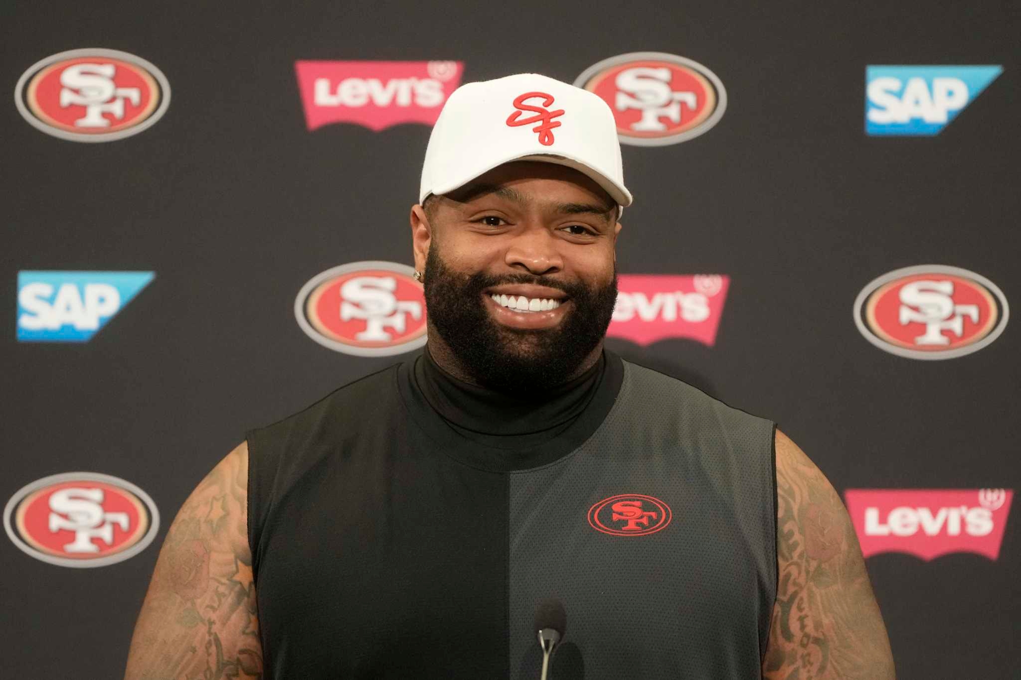 A perk of playing with 49ers' Trent Williams? Rides in his Gulfstream jet