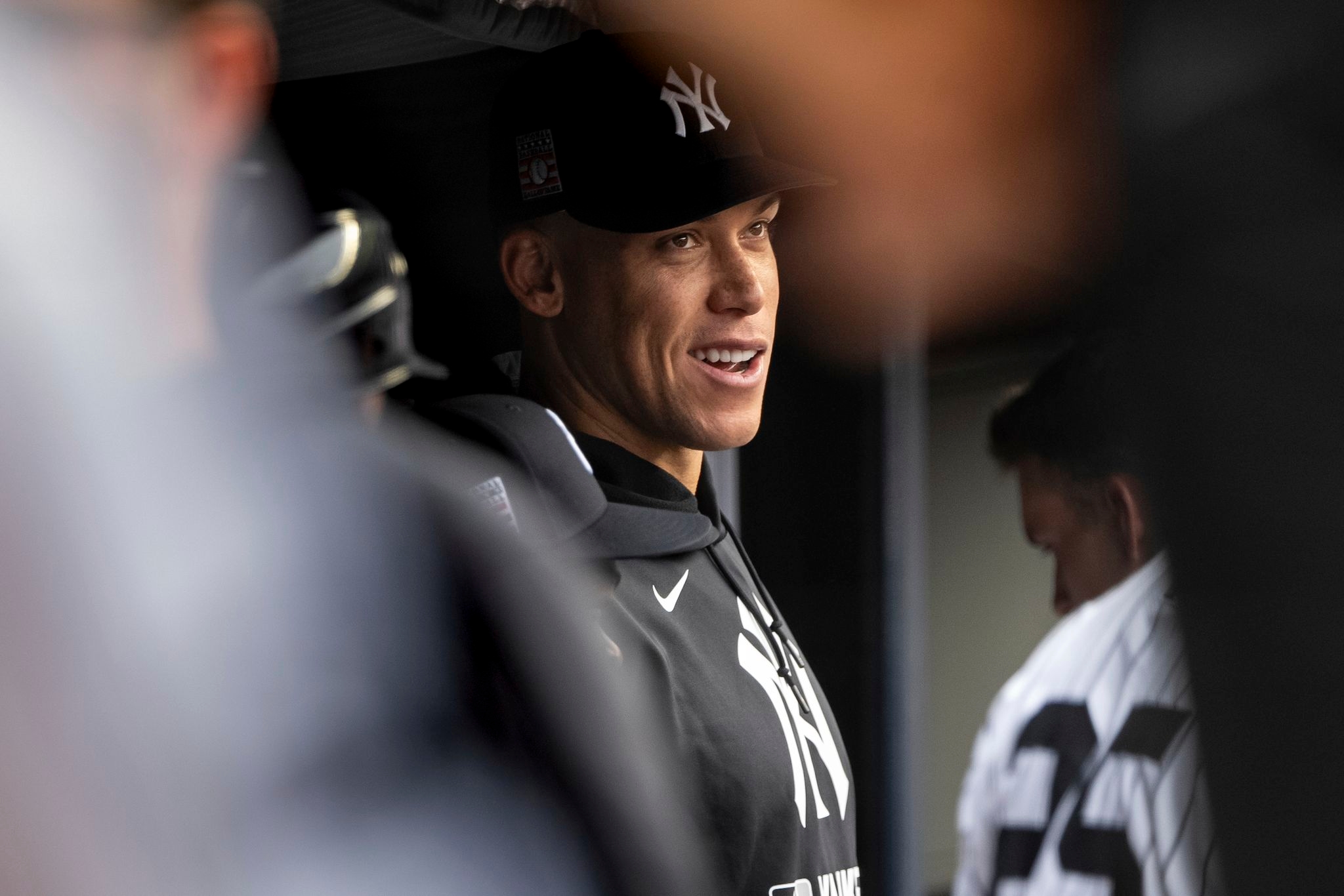 Ryan McMahon sparks comeback, Yankees beat Phillies 4-3 to end 3-game slide