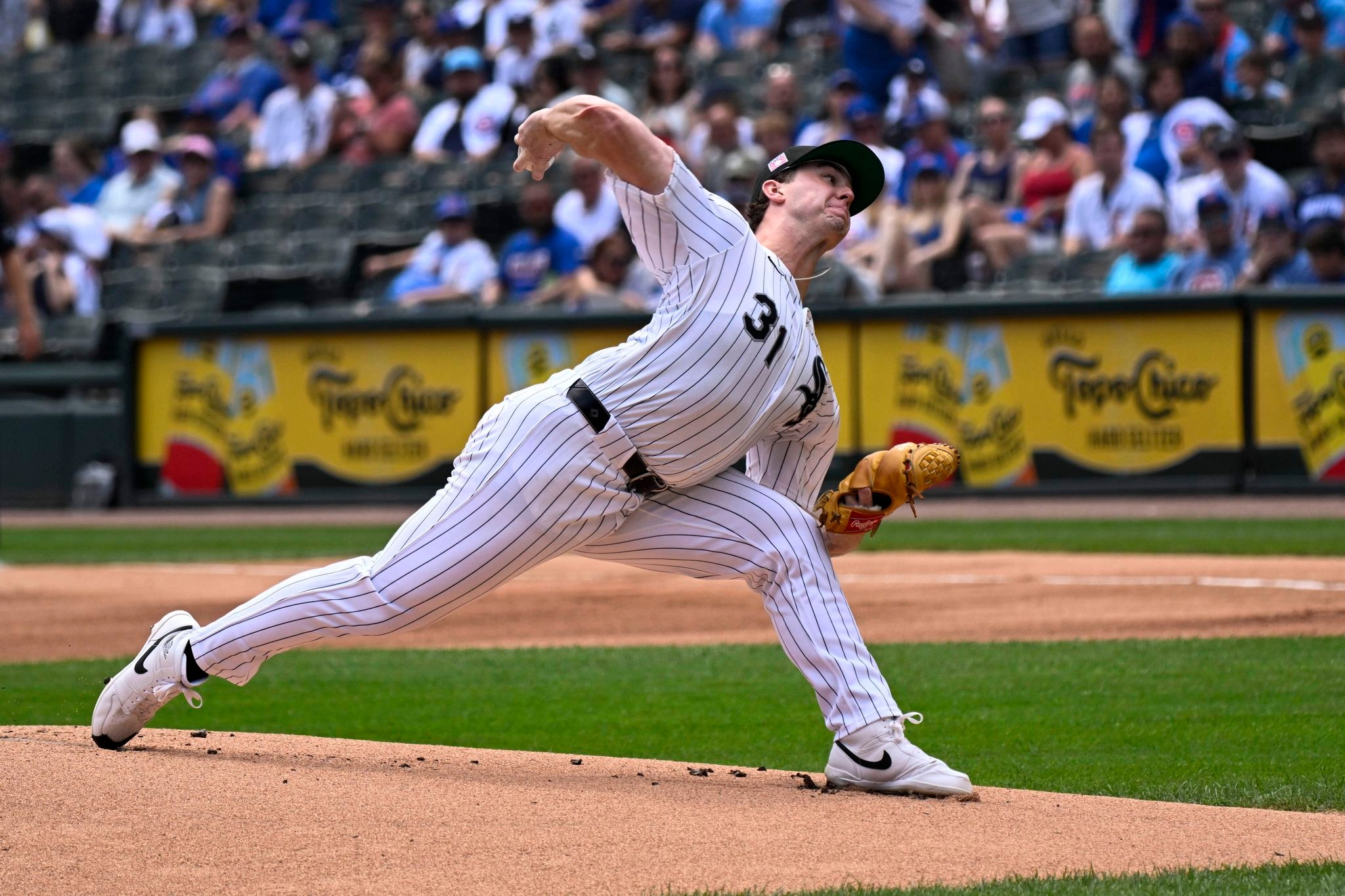 Ben Brown and Nico Hoerner help the Cubs top the White Sox 5-4