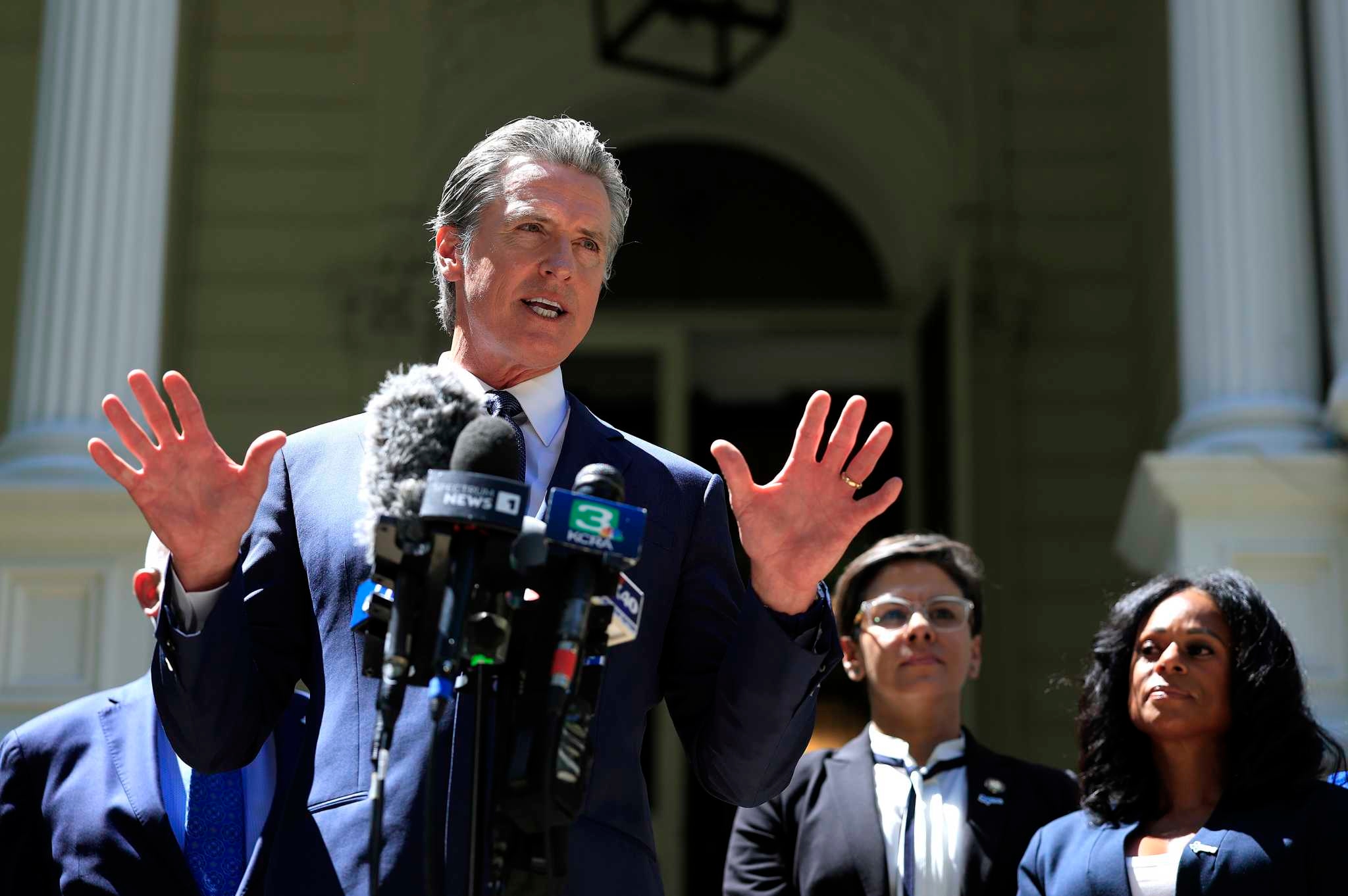Newsom faces a tight timeline to redistrict California. Here are the roadblocks