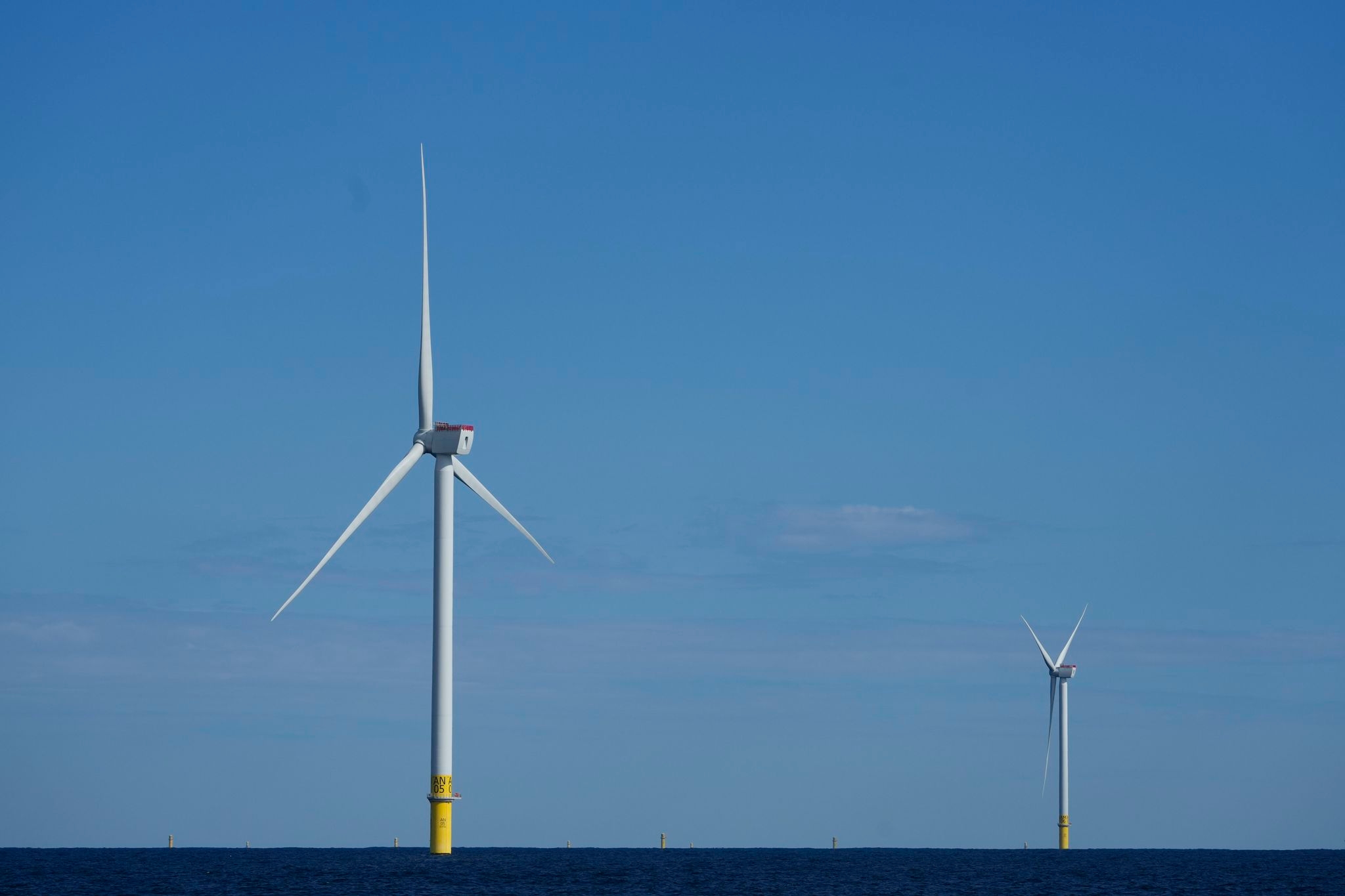 Trump administration cancels plans to develop new offshore wind projects