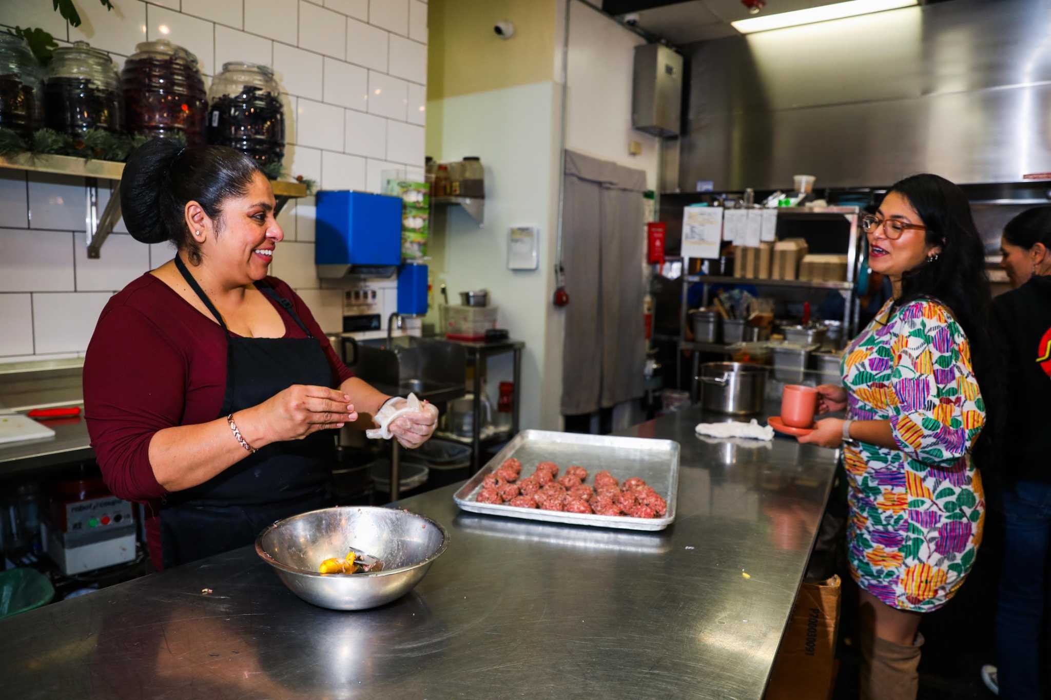 Thousands of DACA recipients in California to lose health insurance