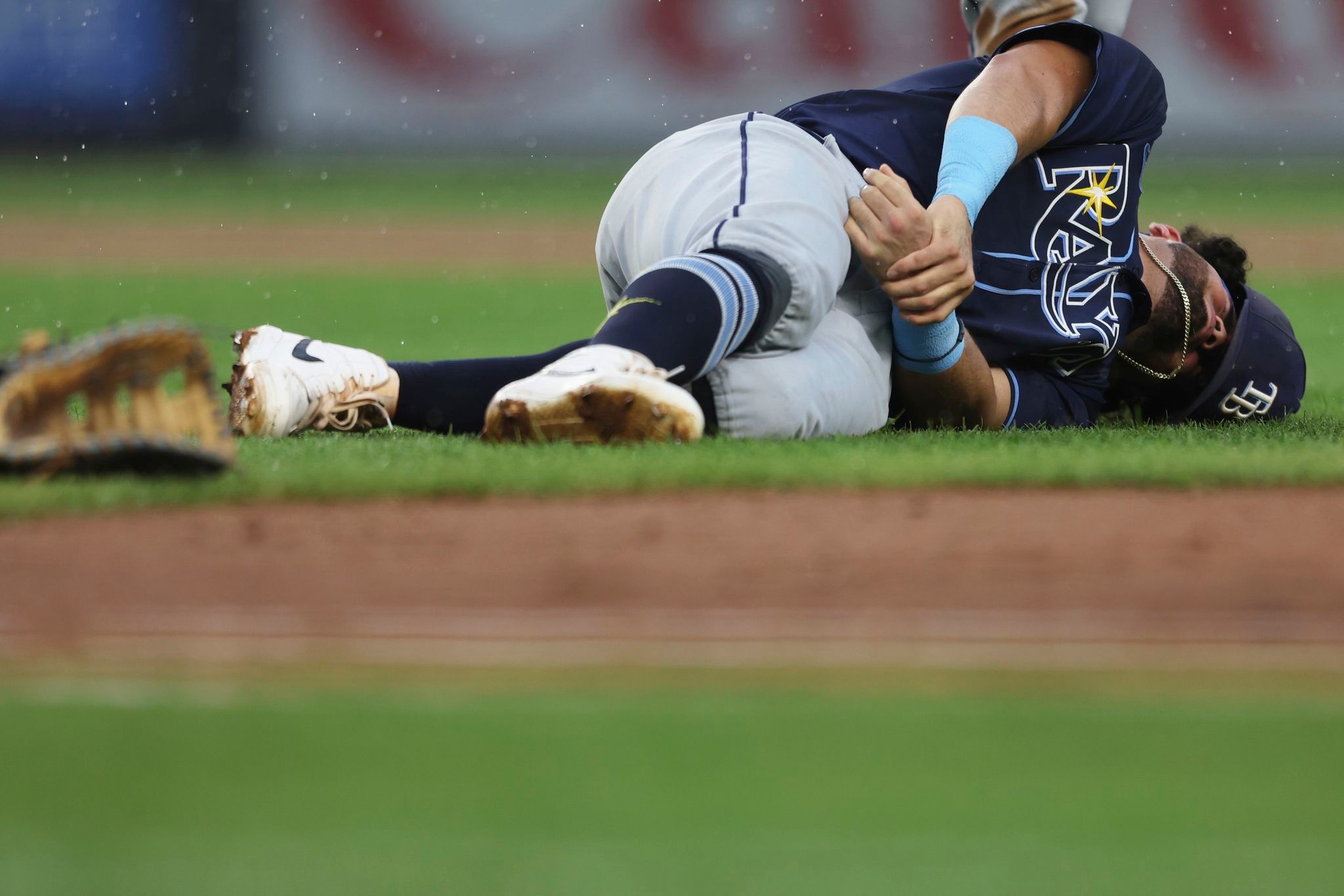 Rays place All-Star first baseman Jonathan Aranda on injured list with a fractured left wrist