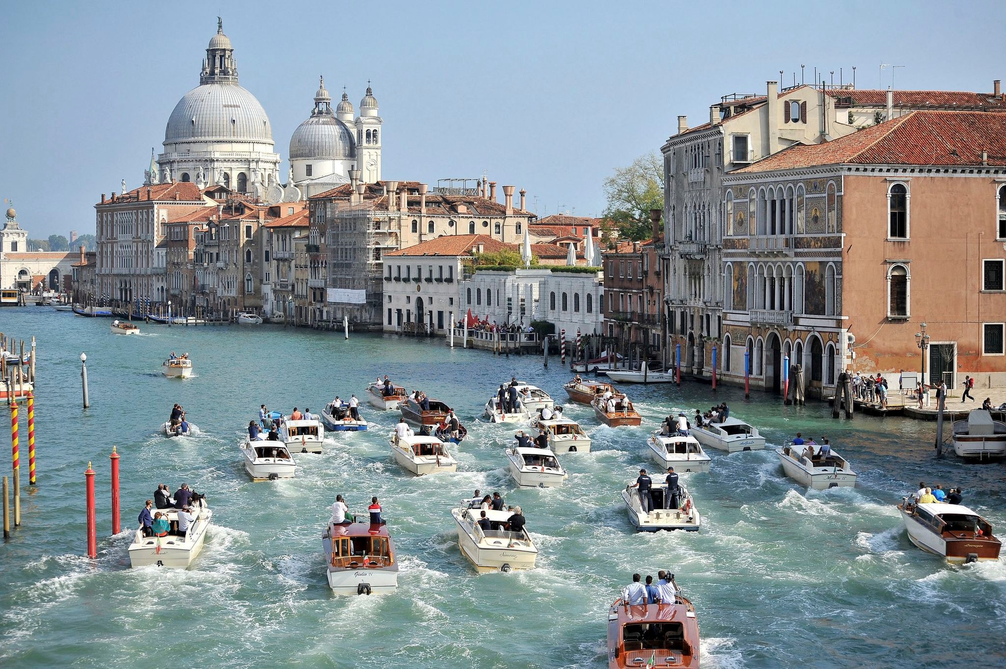 More American couples are turning to Italy's 'dolce vita' in a quest for memorable weddings