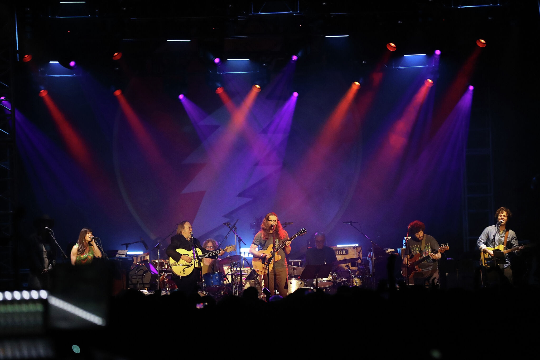 ‘Everyone's family': Deadheads flock to S.F. for Grahame Lesh's tribute concert