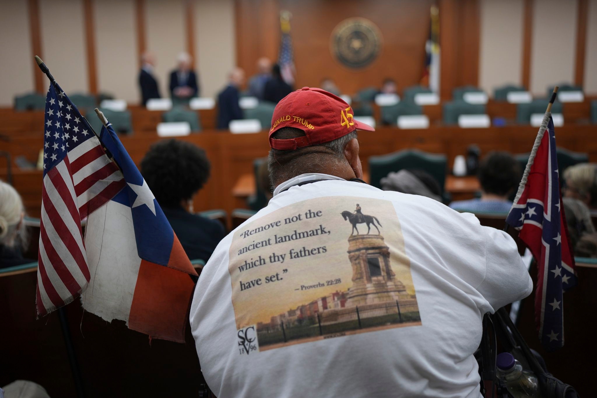 Democrats cry foul as Republicans push to redraw Texas electoral maps to gain US House seats