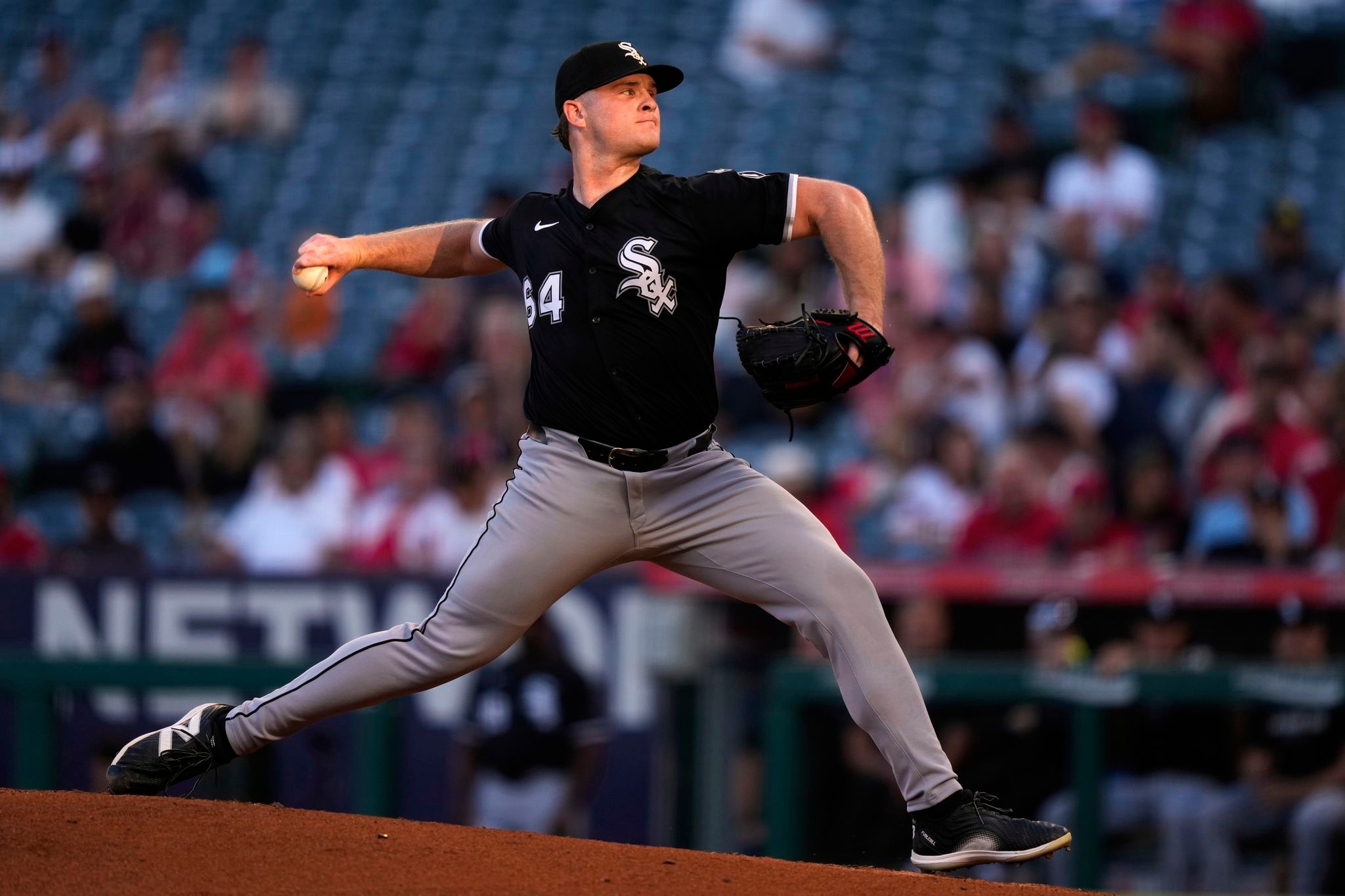 Benintendi, Sosa each hit a HR as White Sox beat Angels 6-3