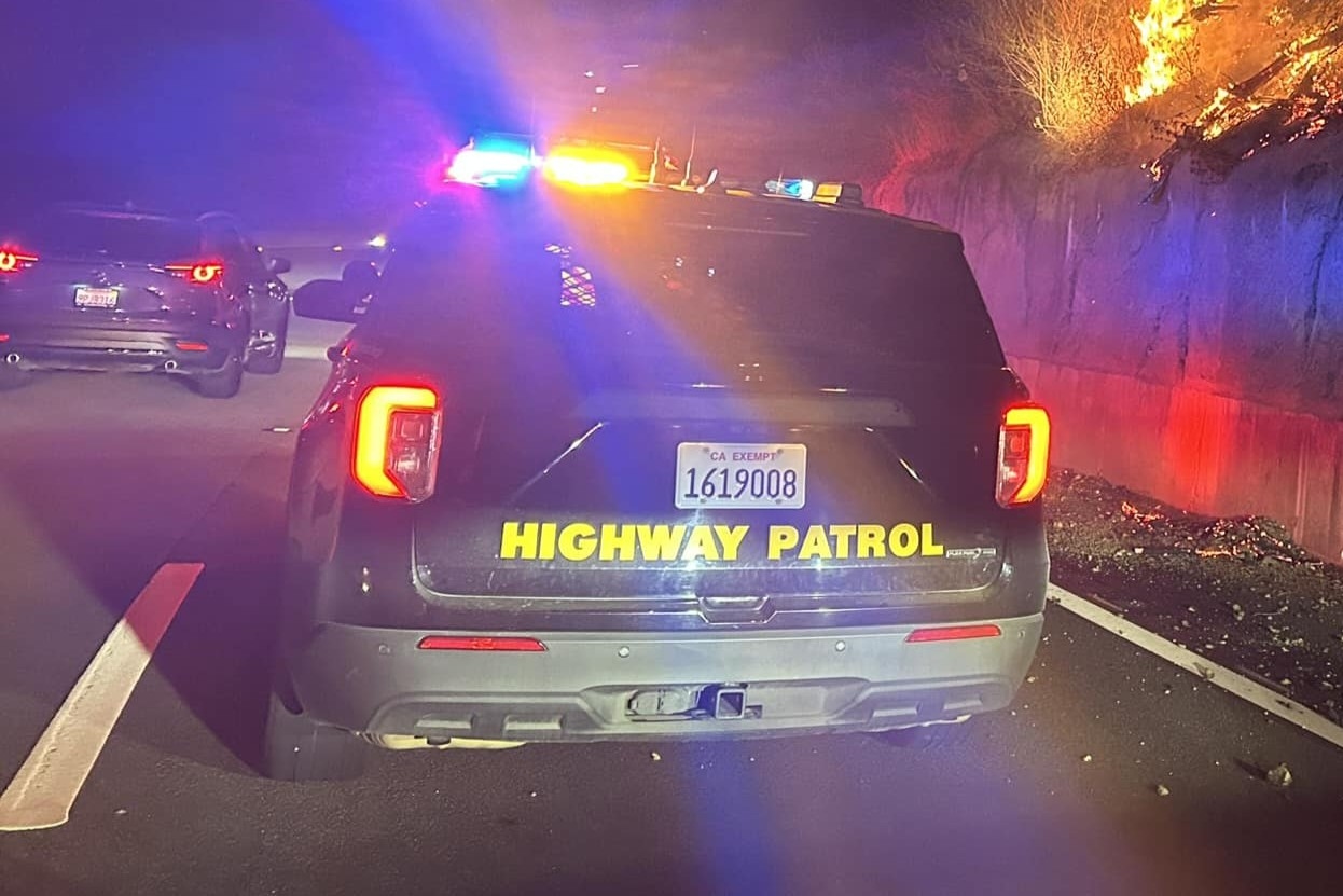 Driver killed in single-vehicle crash in East Bay