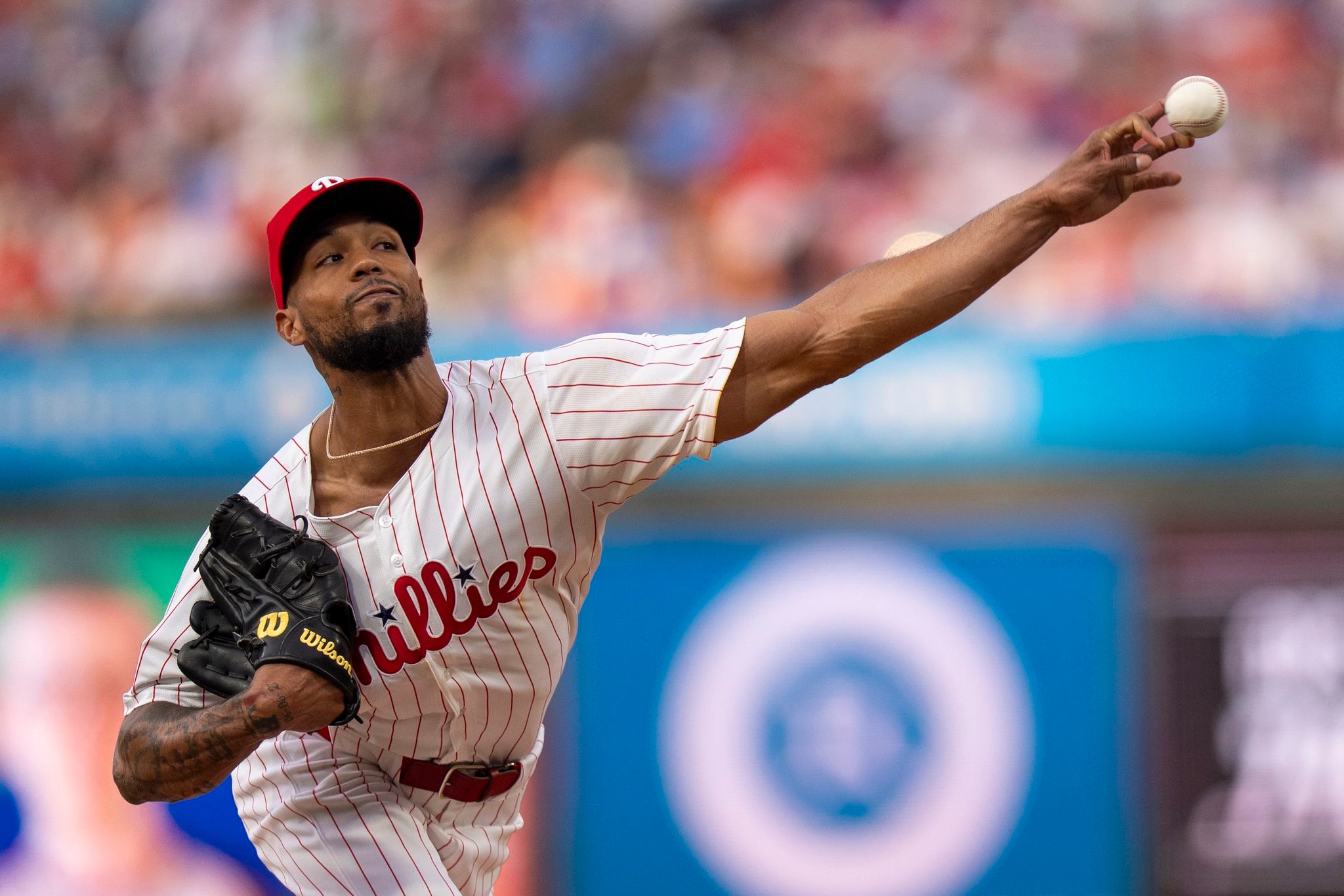 Cristopher Sánchez and Kyle Schwarber lead the Phillies past the Tigers 2-0