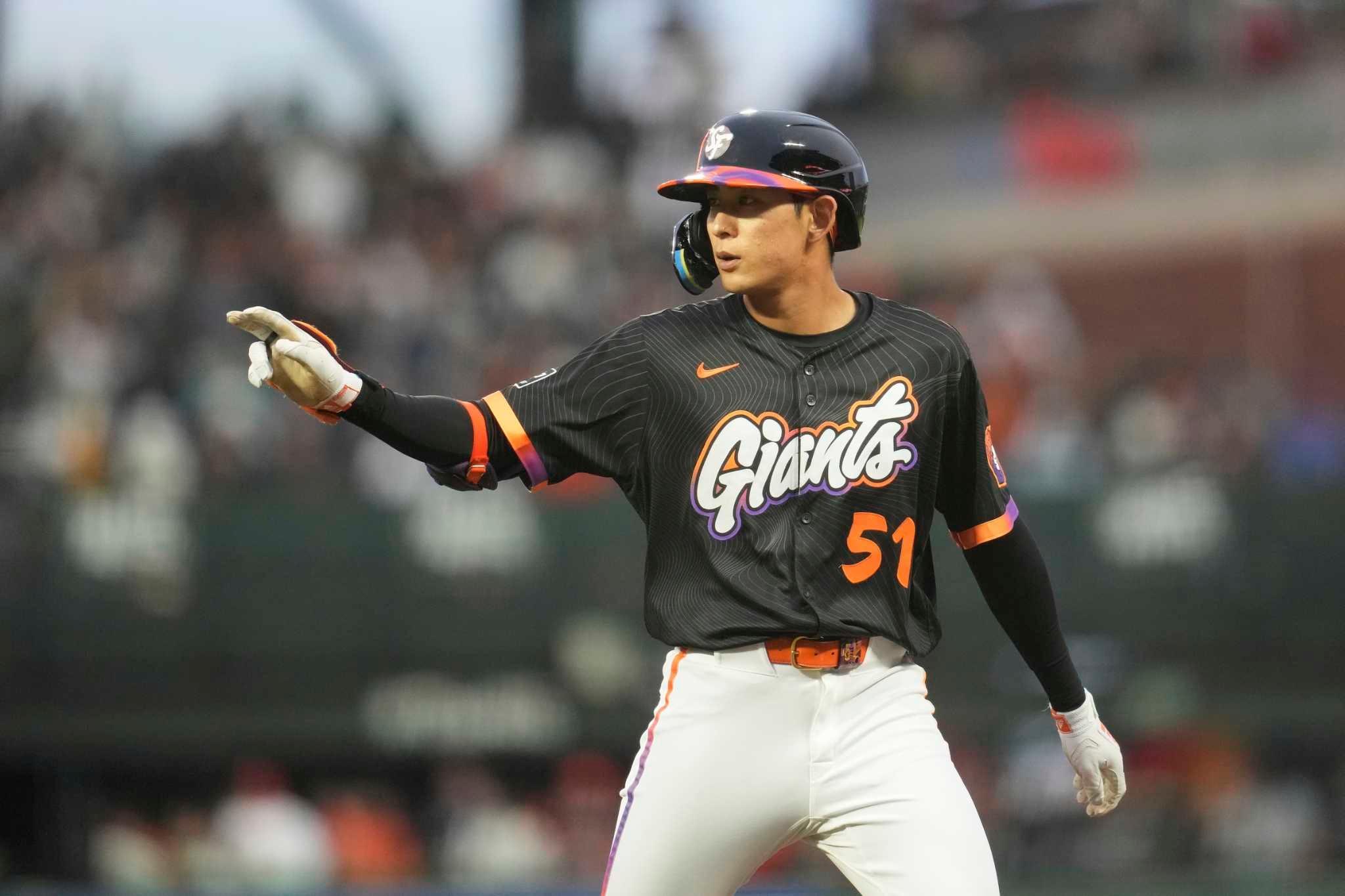 What are the best outcomes possible for Giants in their first Buster Posey season?