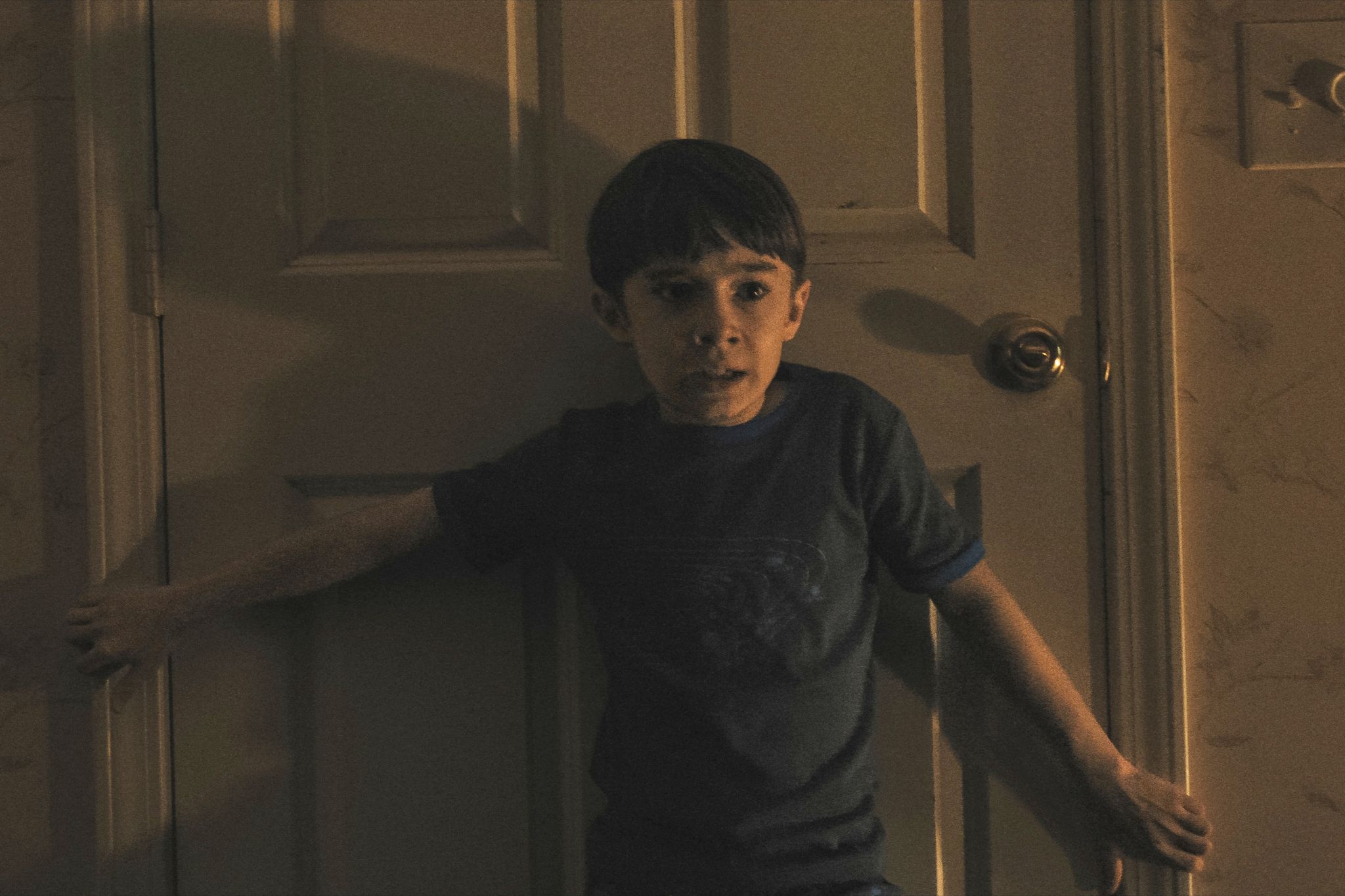 Movie Review: Why did 17 kids vanish at 2:17 a.m.? Zach Cregger's 'Weapons' delves into the mystery