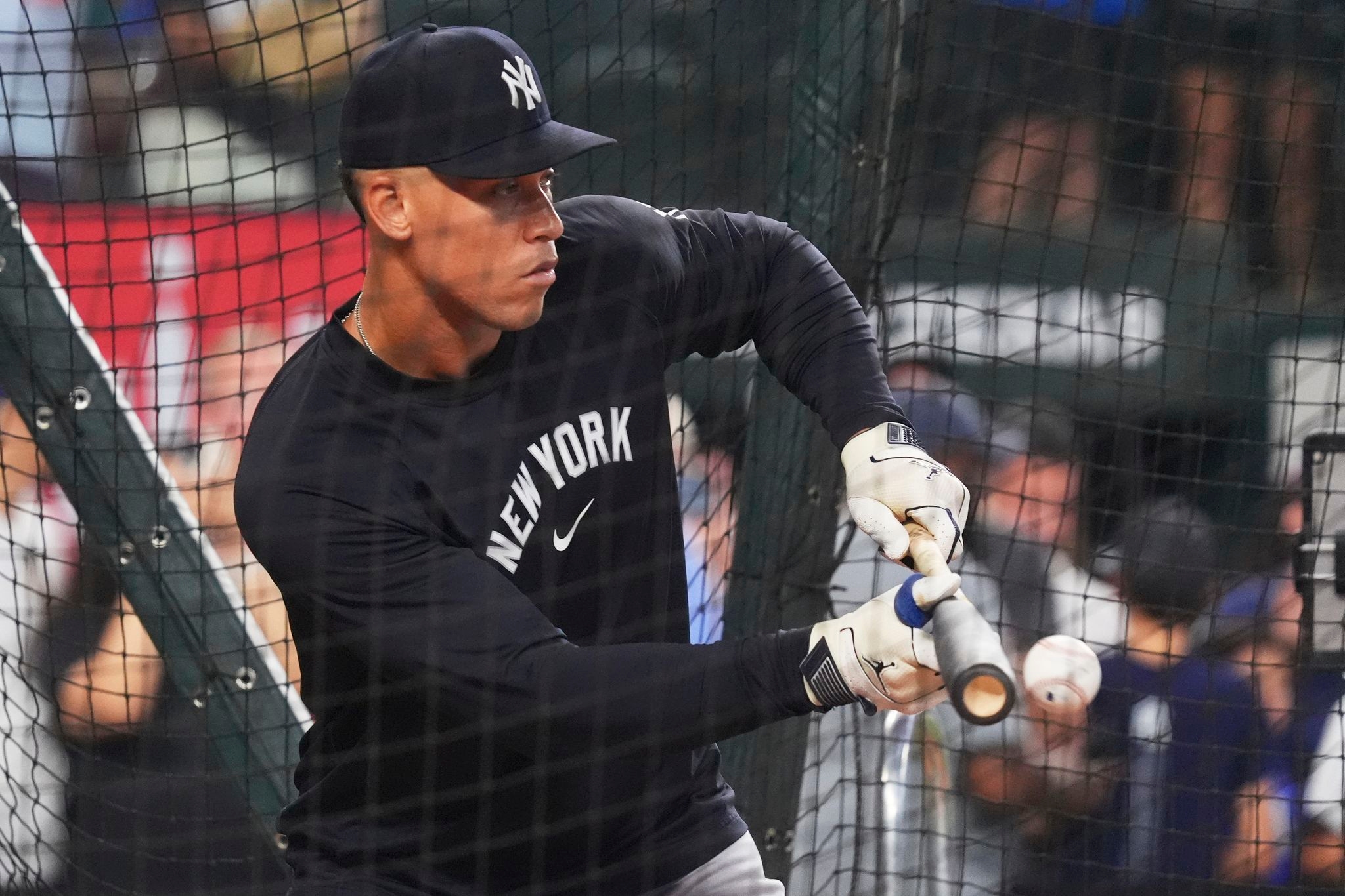 Aaron Judge is back in the lineup at DH as the Yankees wait for clarity on his throwing arm