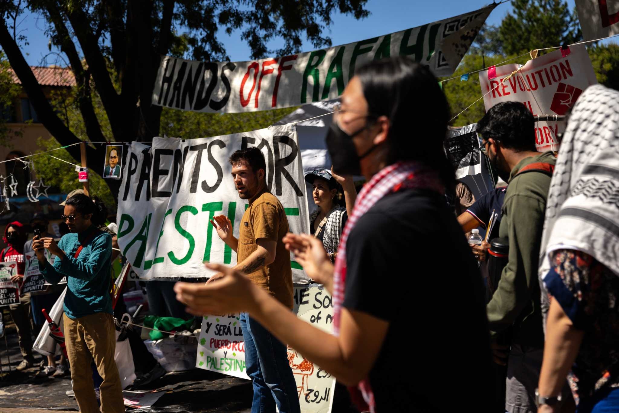 Stanford Daily sues Trump administration over deportation threats