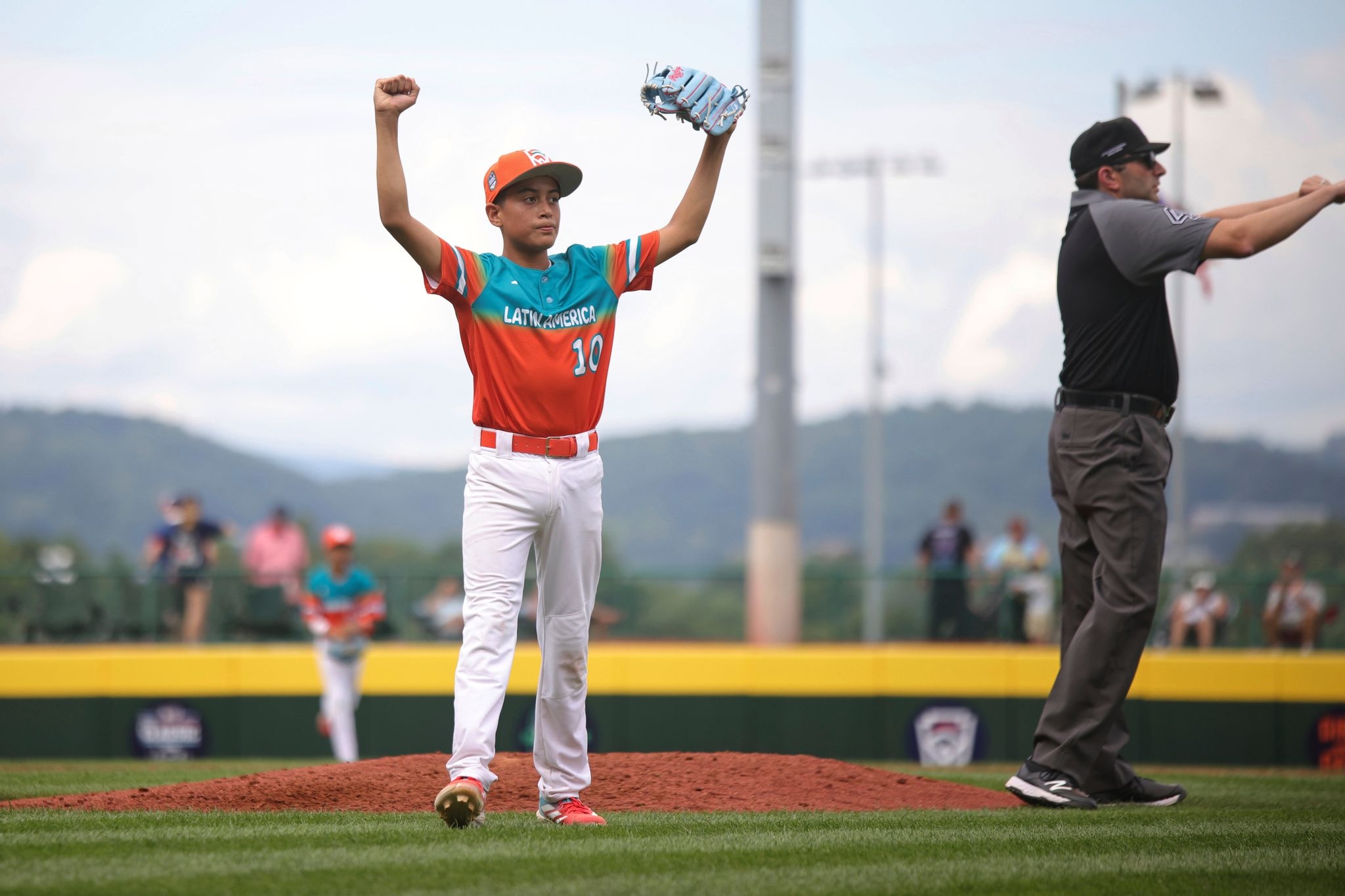 How these star players are powering their teams at the Little League World Series