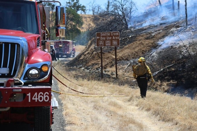 Smittle Fire 50% contained in Napa County; traffic delays continue