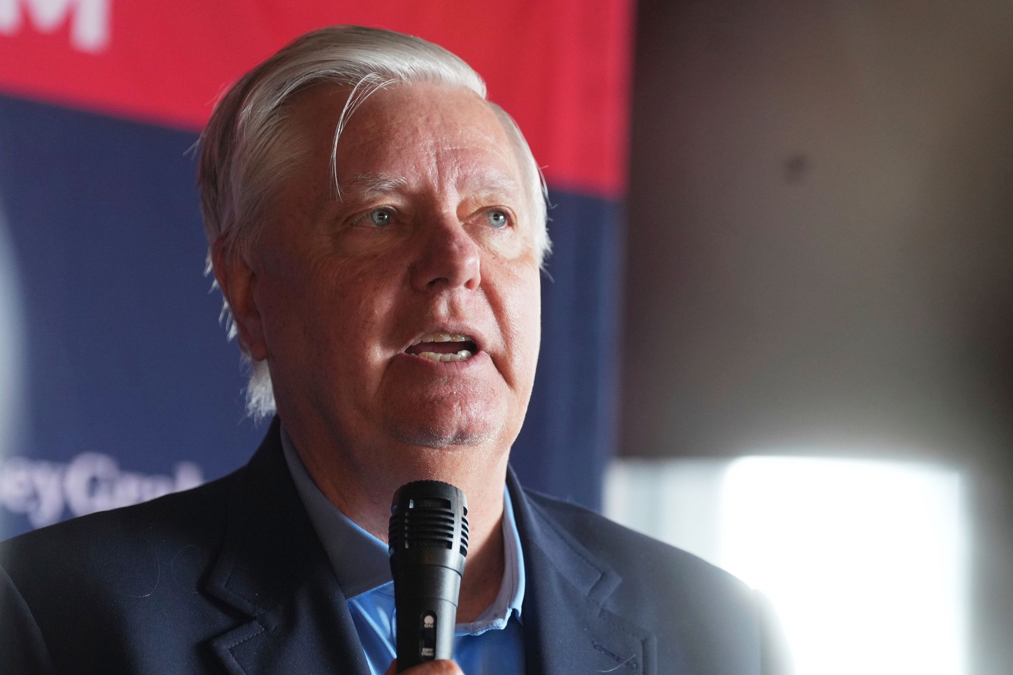 Sen. Lindsey Graham says Trump ready to ‘crush' Russian economy if Putin avoids talks with Zelenskyy