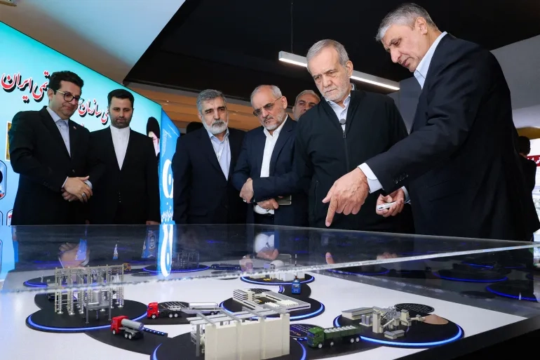 إيران تعلن بدء "المرحلة الثالثة" من تطوير برنامجها النووي