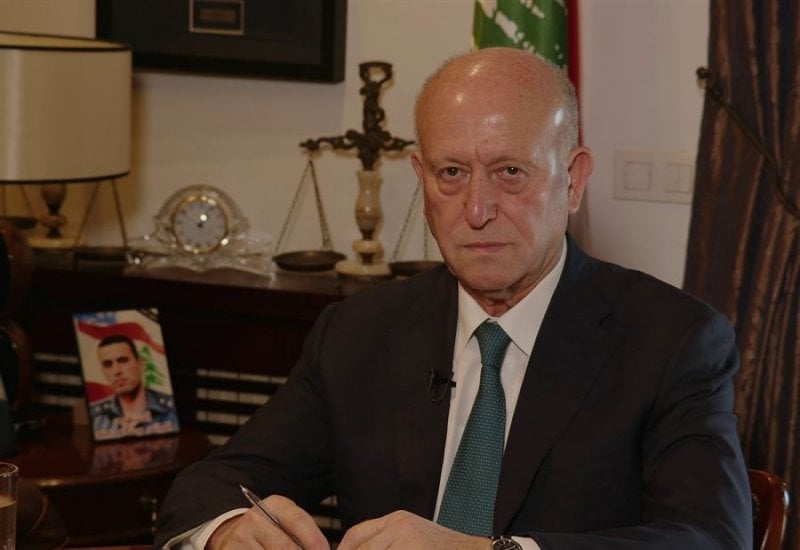 أشرف ريفي يحدد تاريخ حل الحزب سياسيا ويعلن نهاية المشروع الايراني على الهواء: تحذير من زلزال وشيك!